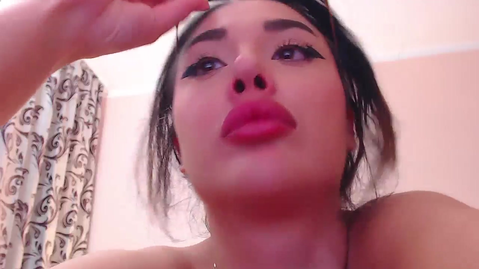Gallery image thumbnail from DestinyFox1's myfreecams stream on, 06/15/2024, 11:27 image 11 of 20