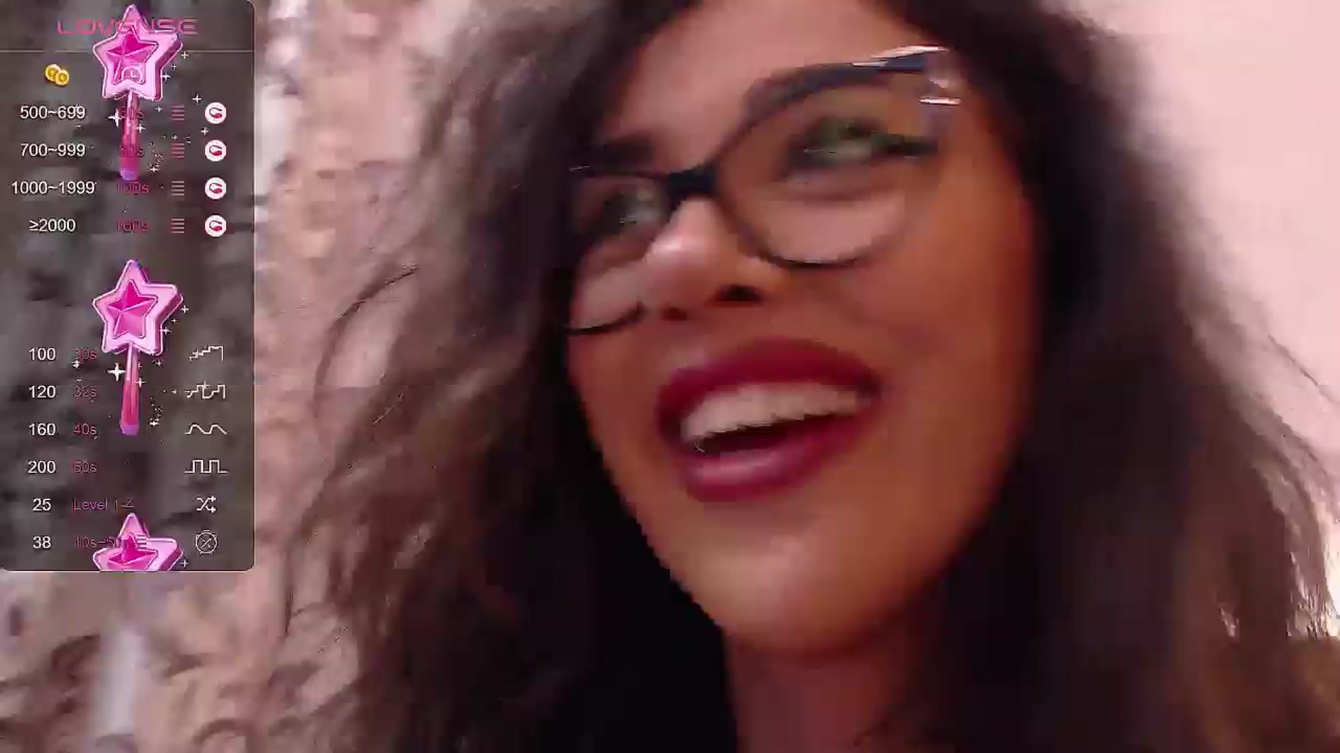 Gallery image thumbnail from DestinyFox1's myfreecams stream on, 06/23/2024, 13:43 image 19 of 20