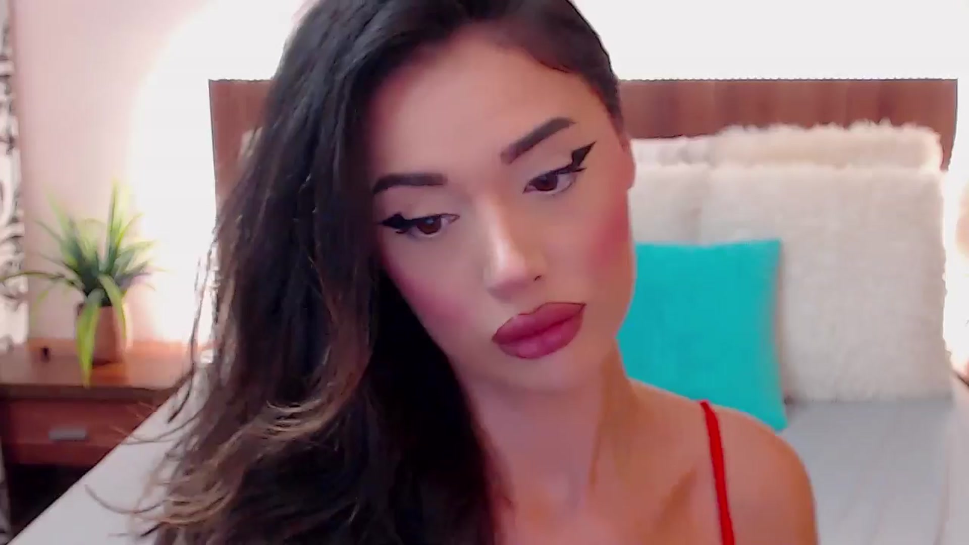 Gallery image thumbnail from DestinyFox1's myfreecams stream on, 07/18/2024, 05:20 image 10 of 20