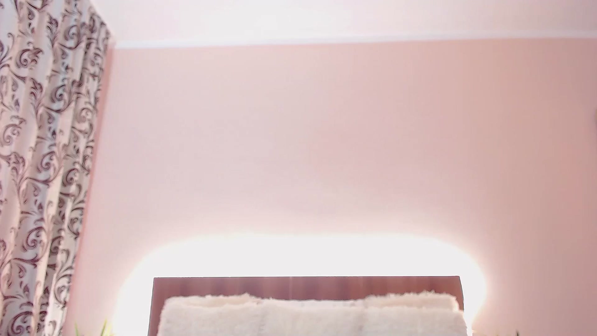 Gallery image thumbnail from DestinyFox1's myfreecams stream on, 07/18/2024, 07:20 image 11 of 20