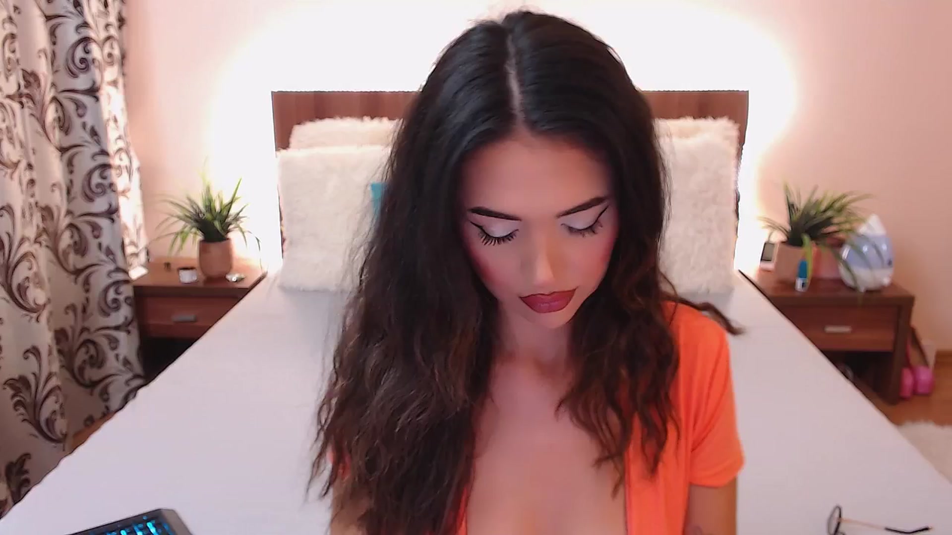 Gallery image thumbnail from DestinyFox1's myfreecams stream on, 07/27/2024, 11:49 image 1 of 20