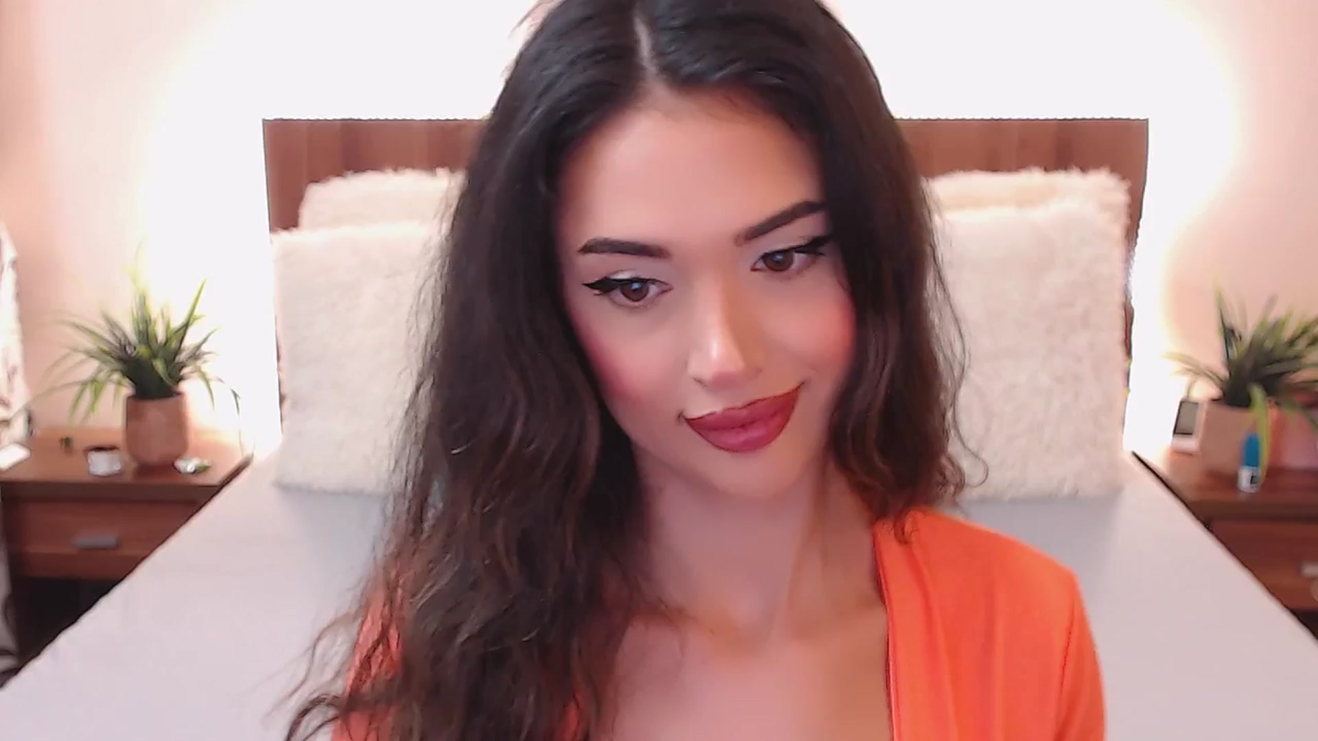 Gallery image thumbnail from DestinyFox1's myfreecams stream on, 07/27/2024, 12:39 image 19 of 20
