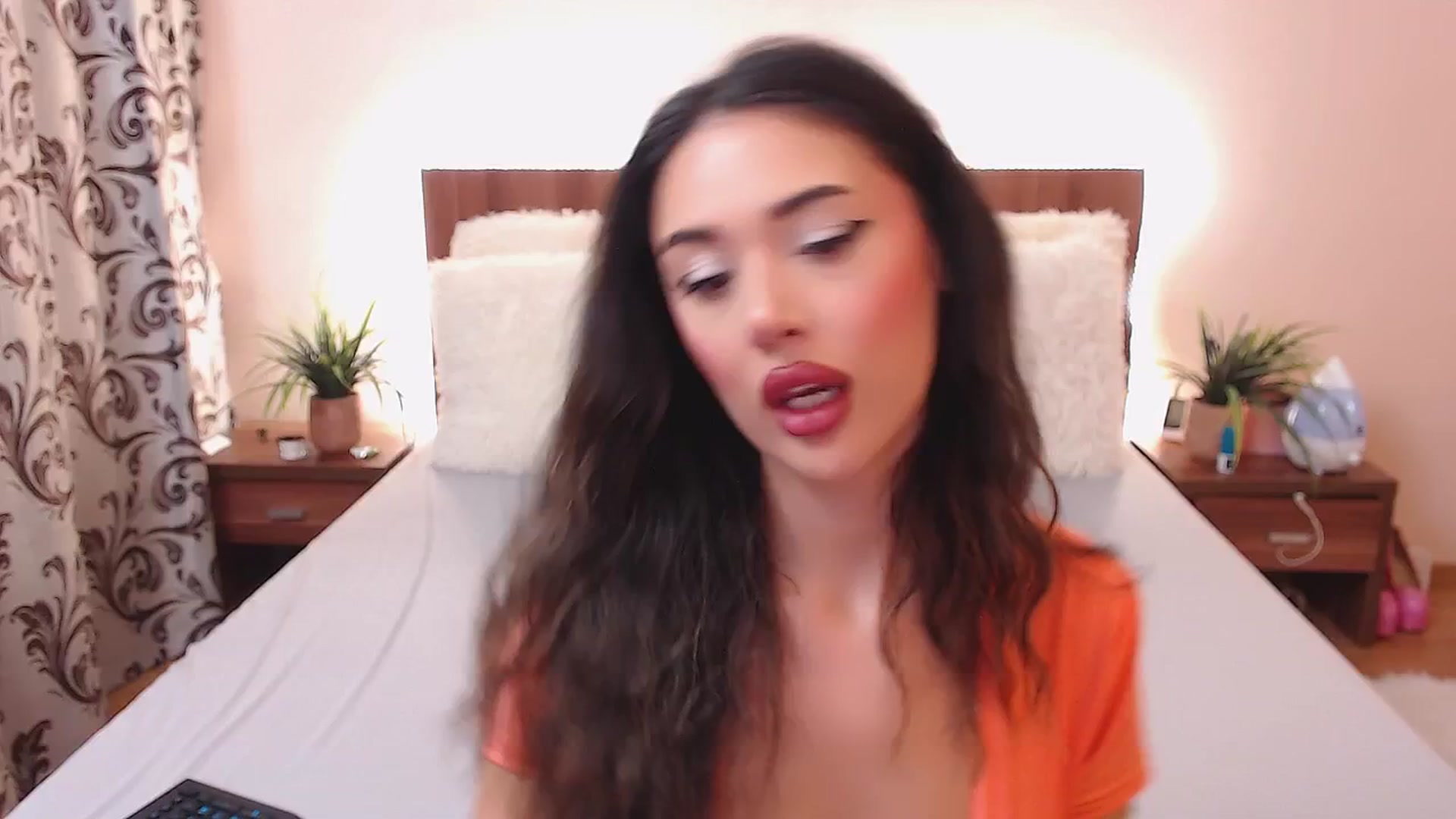 Gallery image thumbnail from DestinyFox1's myfreecams stream on, 07/27/2024, 12:39 image 4 of 20