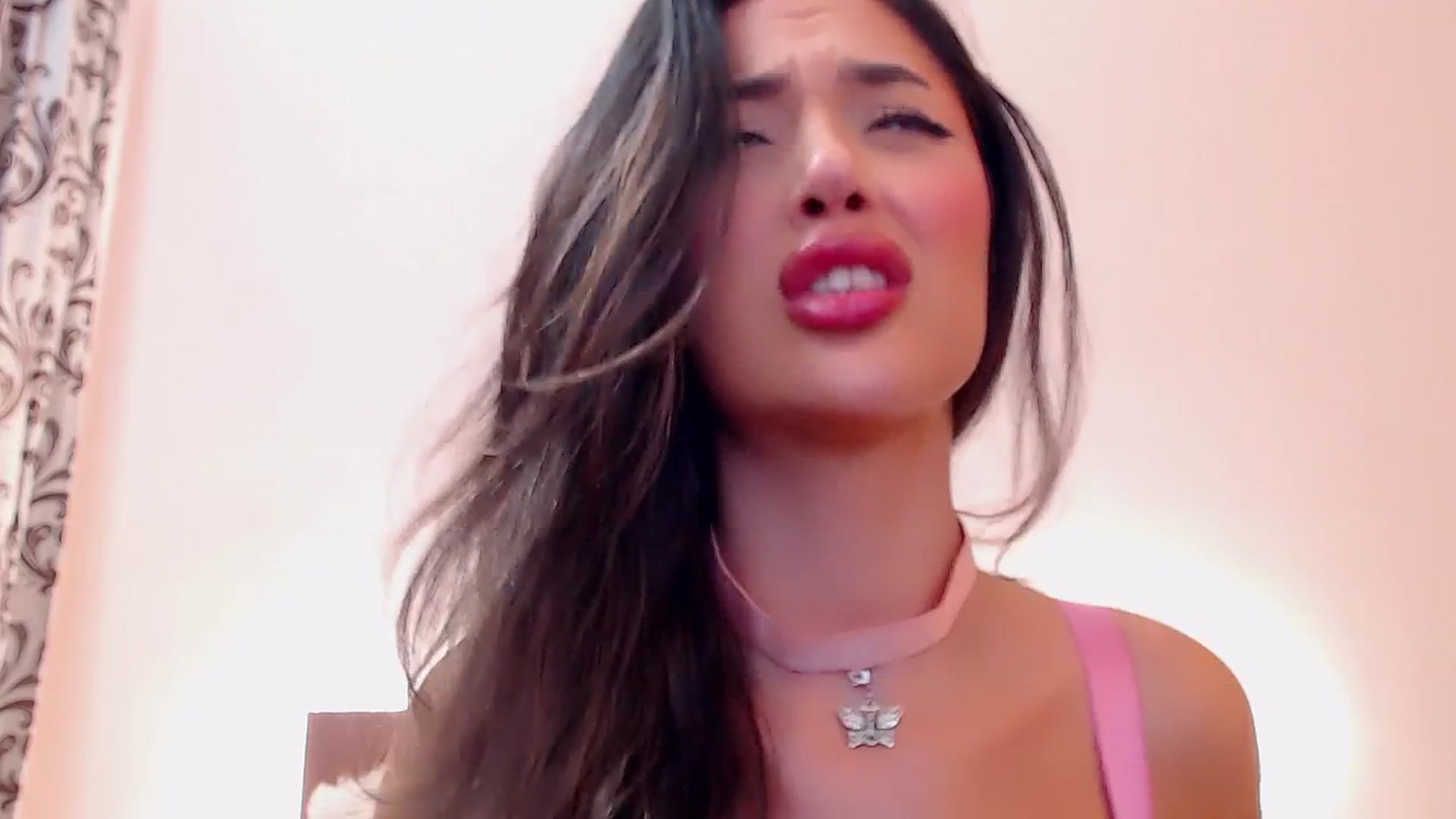 Gallery image thumbnail from DestinyFox1's myfreecams stream on, 08/10/2024, 05:32 image 6 of 20