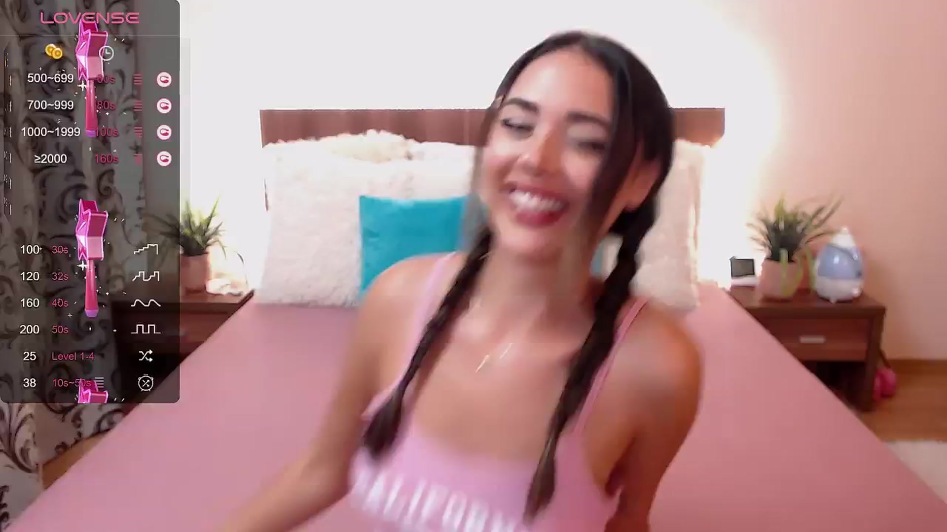 Gallery image thumbnail from DestinyFox1's myfreecams stream on, 08/31/2024, 15:50 image 18 of 20