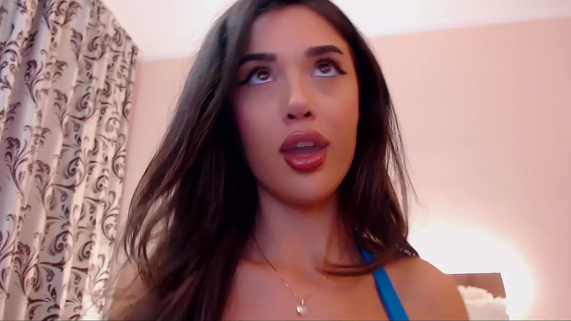 Gallery image thumbnail from DestinyFox1's myfreecams stream on, 09/06/2024, 13:13 image 17 of 20