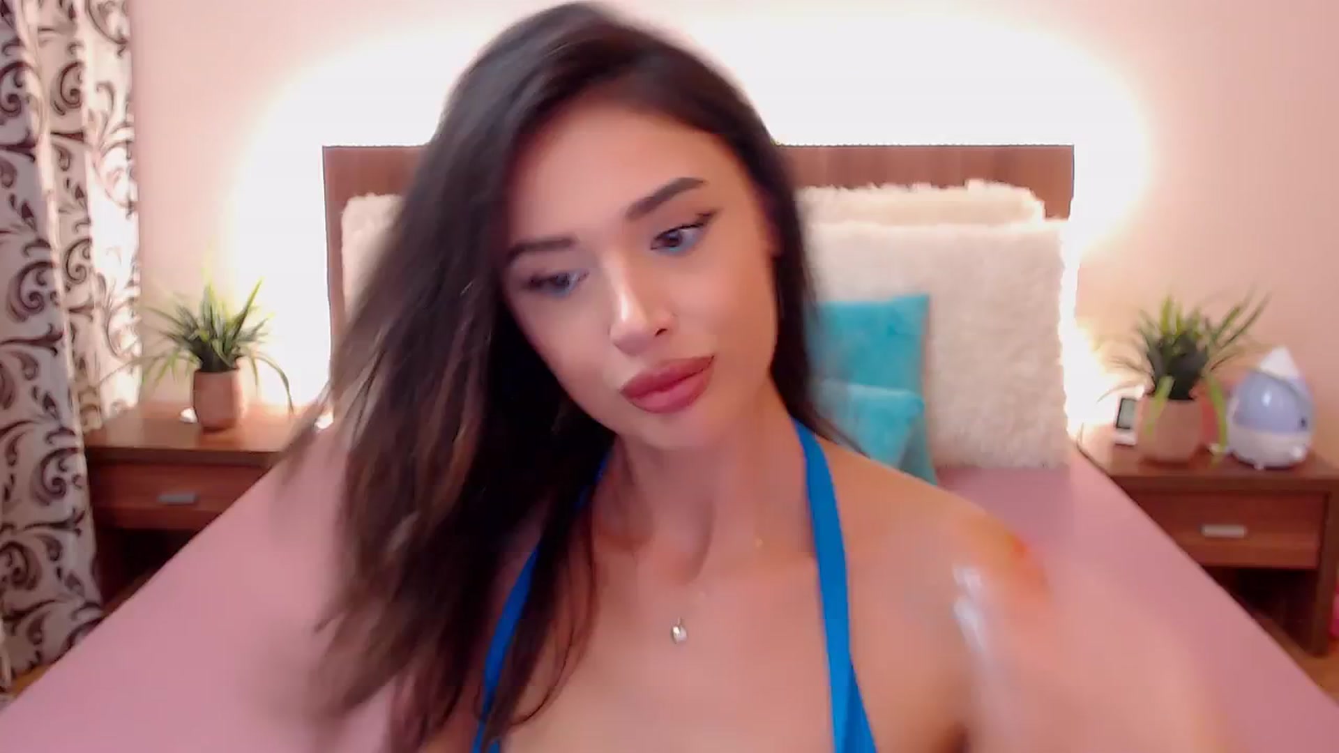 Gallery image thumbnail from DestinyFox1's myfreecams stream on, 09/06/2024, 14:41 image 4 of 20