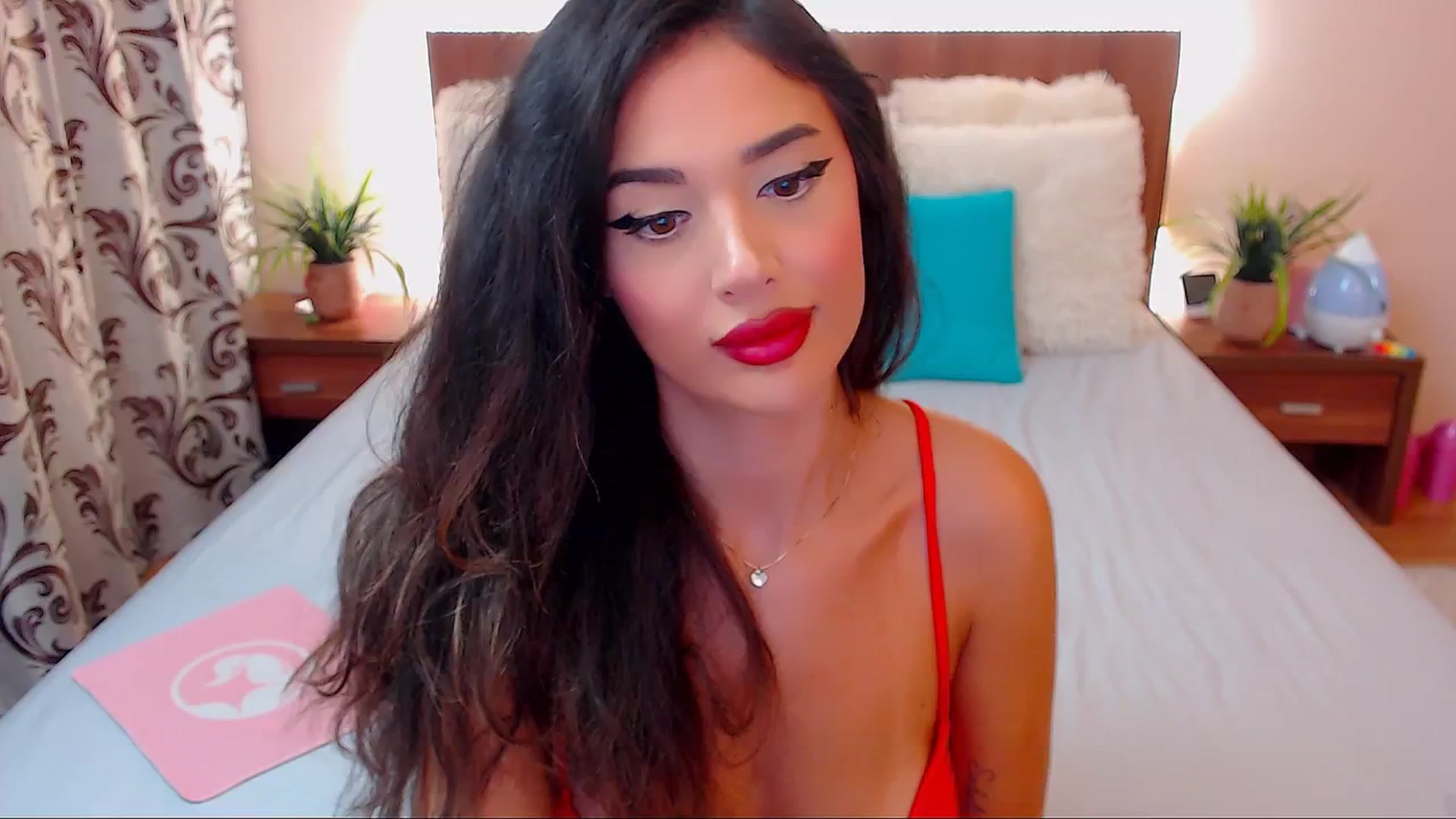 Gallery image thumbnail from DestinyFox1's myfreecams stream on, 09/12/2024, 06:12 image 19 of 20
