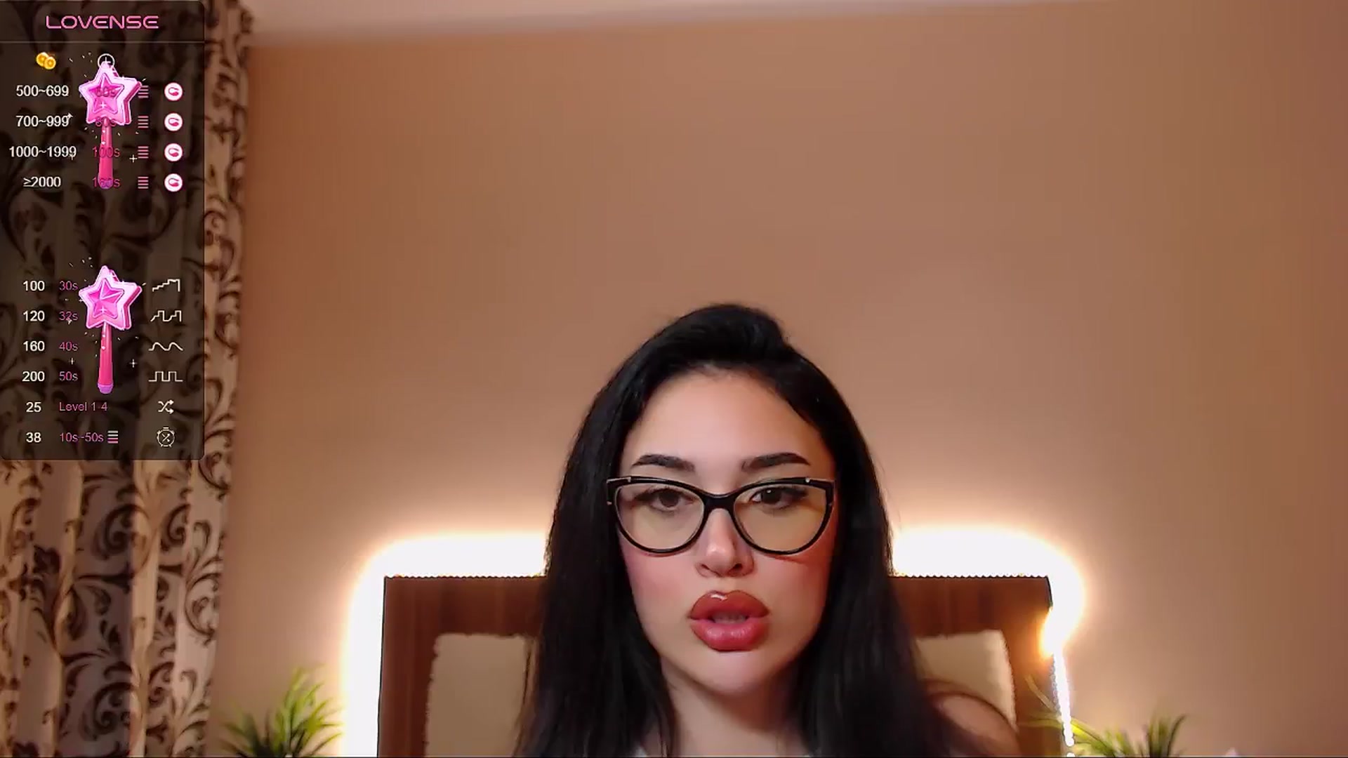 Gallery image thumbnail from DestinyFox1's myfreecams stream on, 02/22/2025, 19:55 image 17 of 20