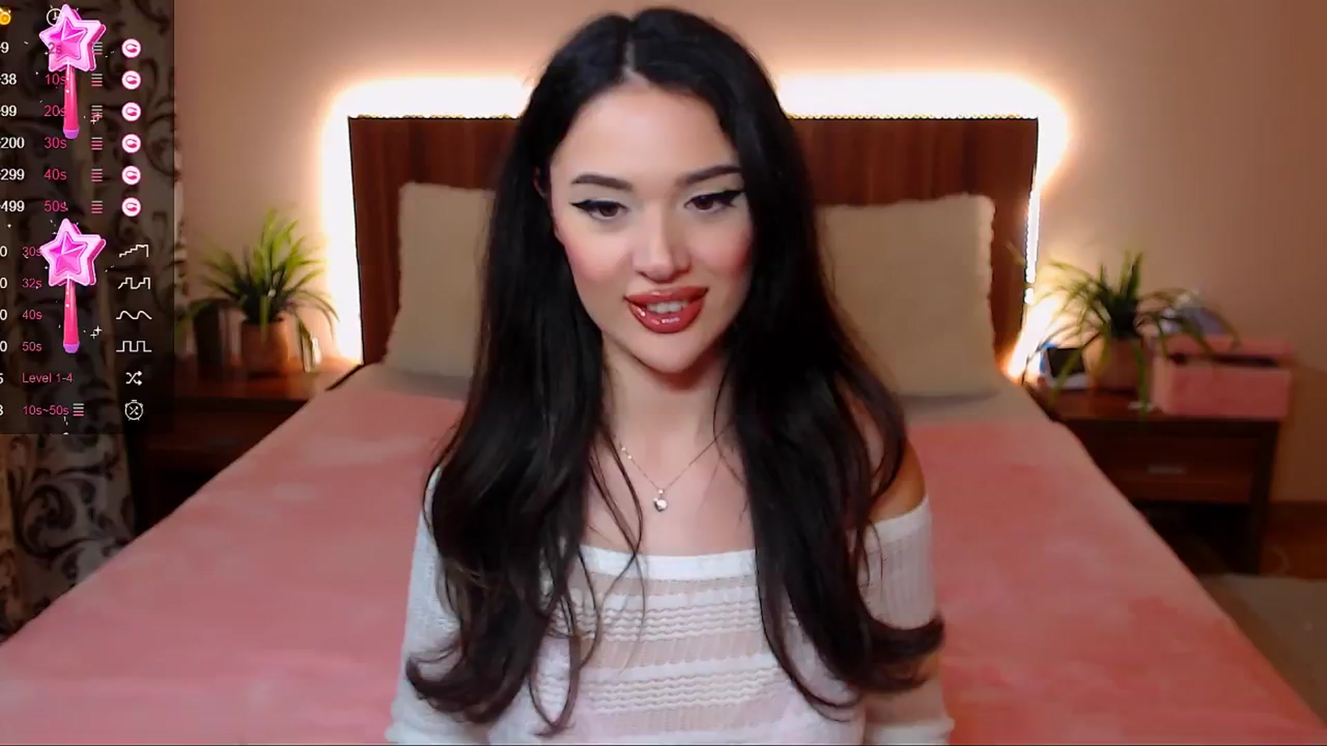 Gallery image thumbnail from DestinyFox1's myfreecams stream on, 02/24/2025, 13:32 image 5 of 20