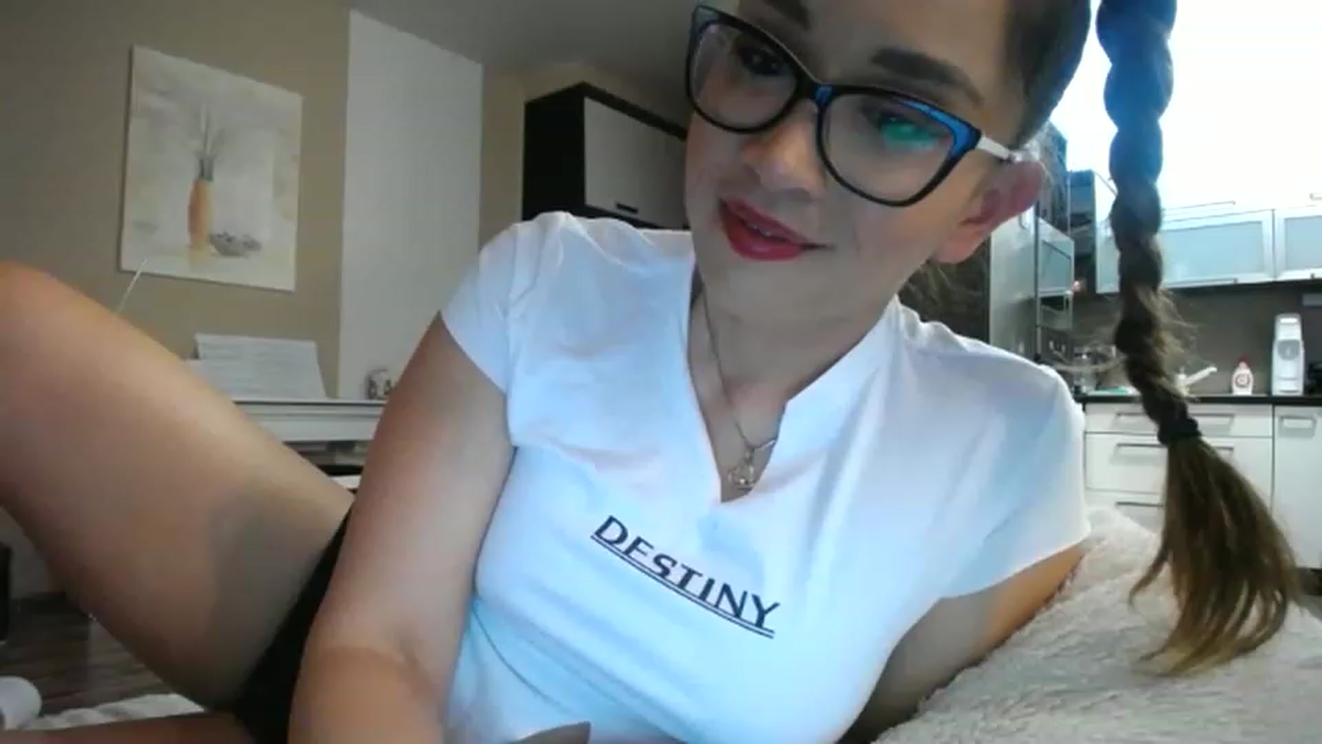 Gallery image thumbnail from Destiny____'s myfreecams stream on, 11/20/2022, 18:06 image 1 of 20