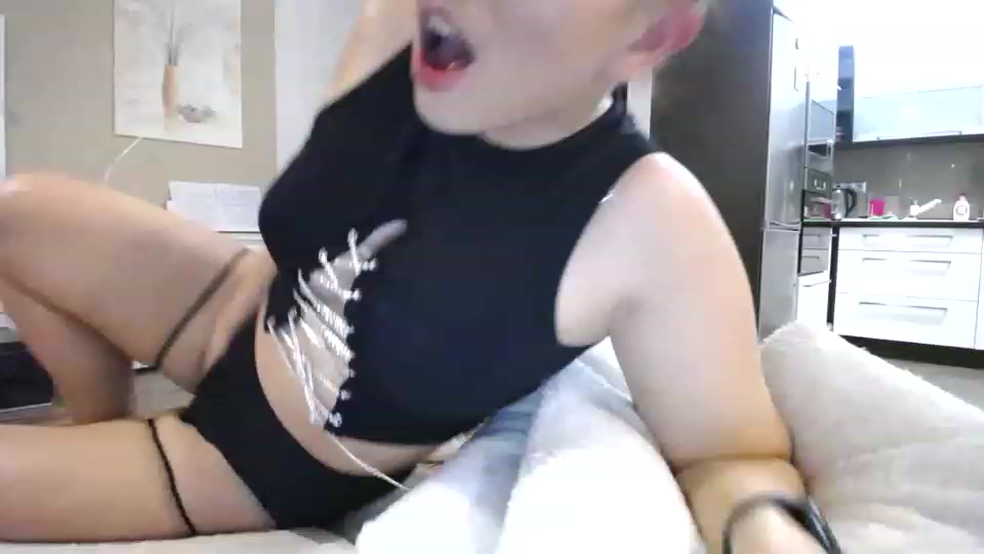 Gallery image thumbnail from Destiny____'s myfreecams stream on, 11/29/2022, 10:33 image 19 of 20