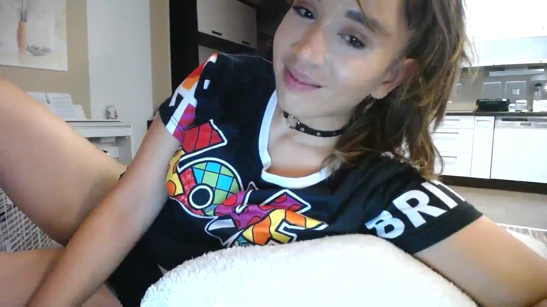 Gallery image thumbnail from Destiny____'s myfreecams stream on, 09/24/2023, 14:51 image 20 of 20