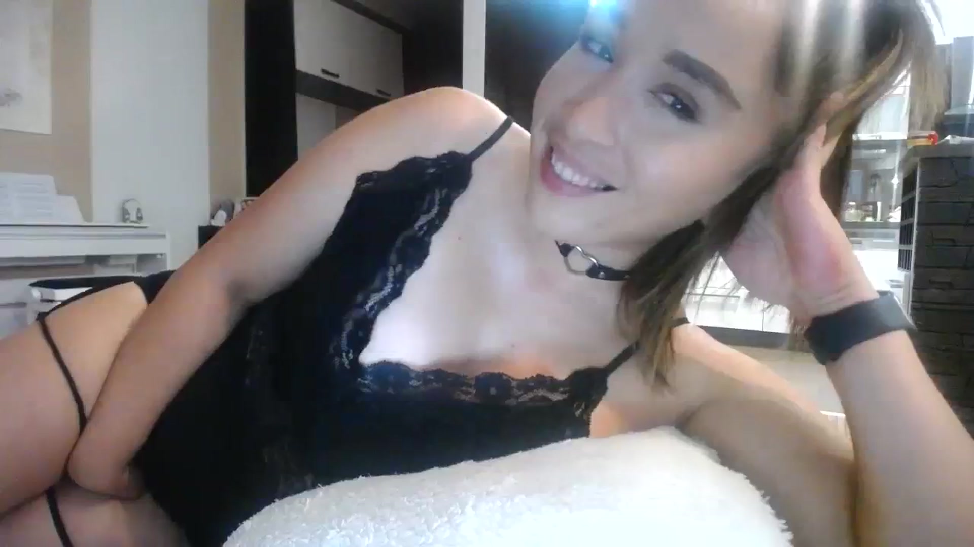 Gallery image thumbnail from Destiny____'s myfreecams stream on, 10/08/2023, 15:02 image 13 of 20