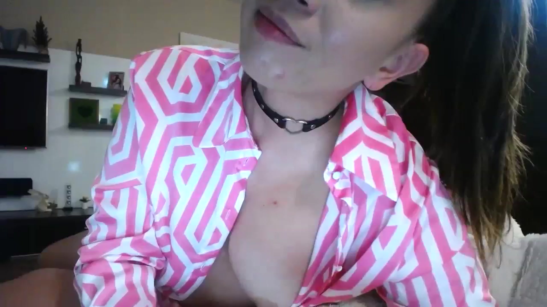 Gallery image thumbnail from Destiny____'s myfreecams stream on, 11/05/2023, 18:09 image 16 of 20