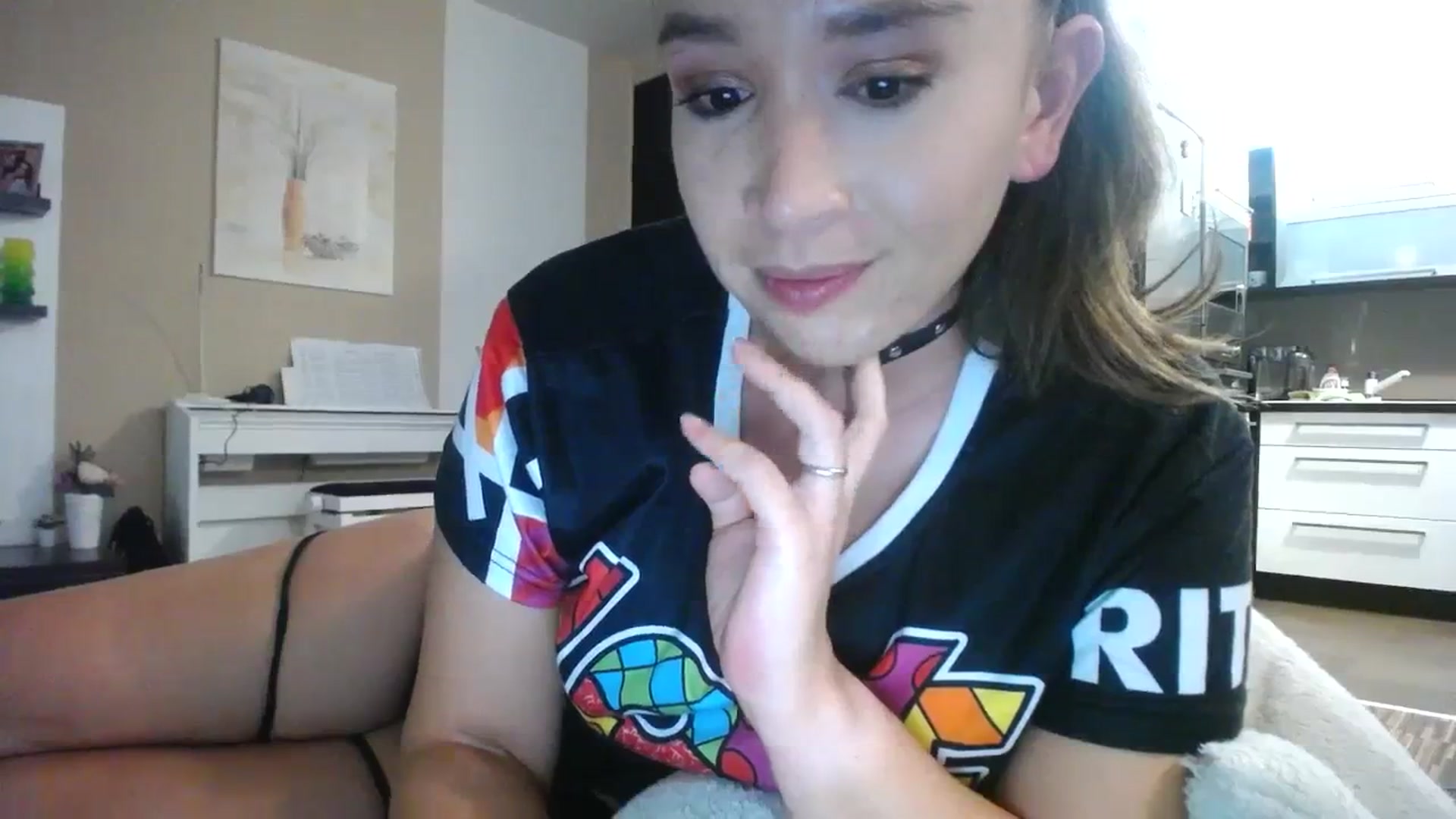 Gallery image thumbnail from Destiny____'s myfreecams stream on, 11/12/2023, 17:30 image 6 of 20