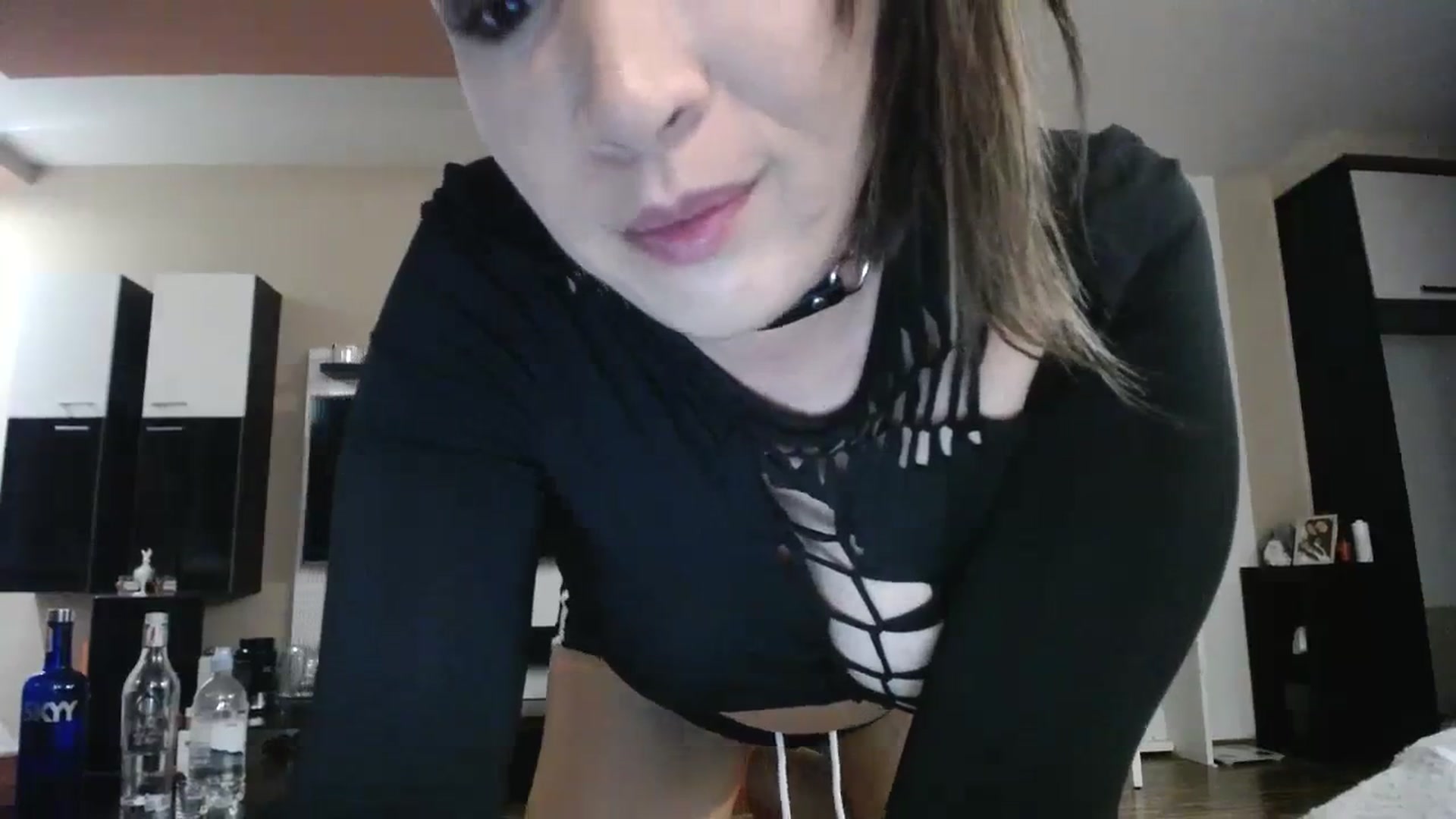 Gallery image thumbnail from Destiny____'s myfreecams stream on, 11/18/2023, 15:40 image 6 of 20