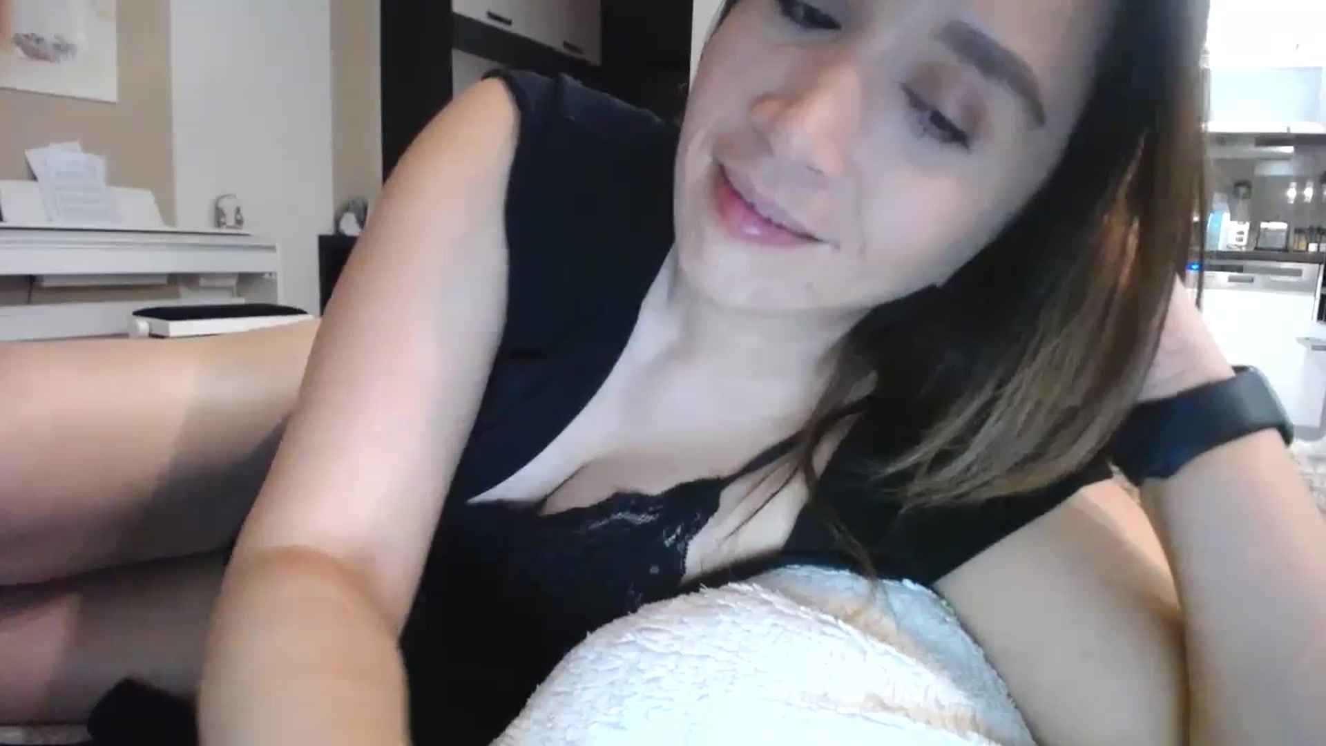 Gallery image thumbnail from Destiny____'s myfreecams stream on, 11/29/2023, 17:10 image 8 of 20
