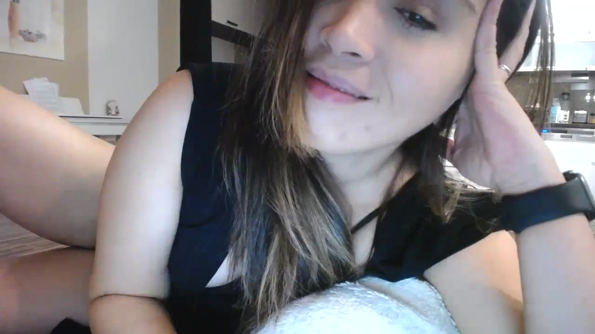 Gallery image thumbnail from Destiny____'s myfreecams stream on, 11/29/2023, 17:10 image 9 of 20