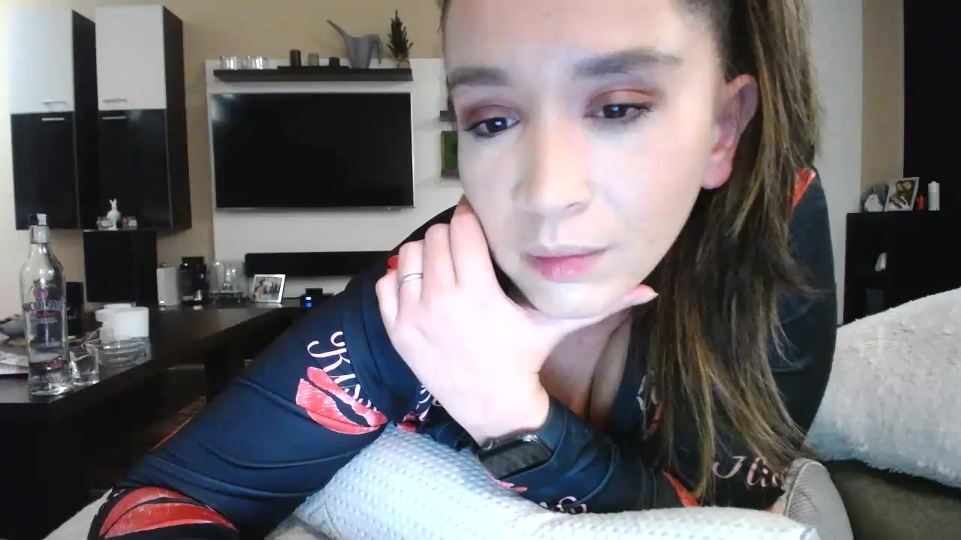 Gallery image thumbnail from Destiny____'s myfreecams stream on, 12/05/2023, 16:38 image 19 of 20
