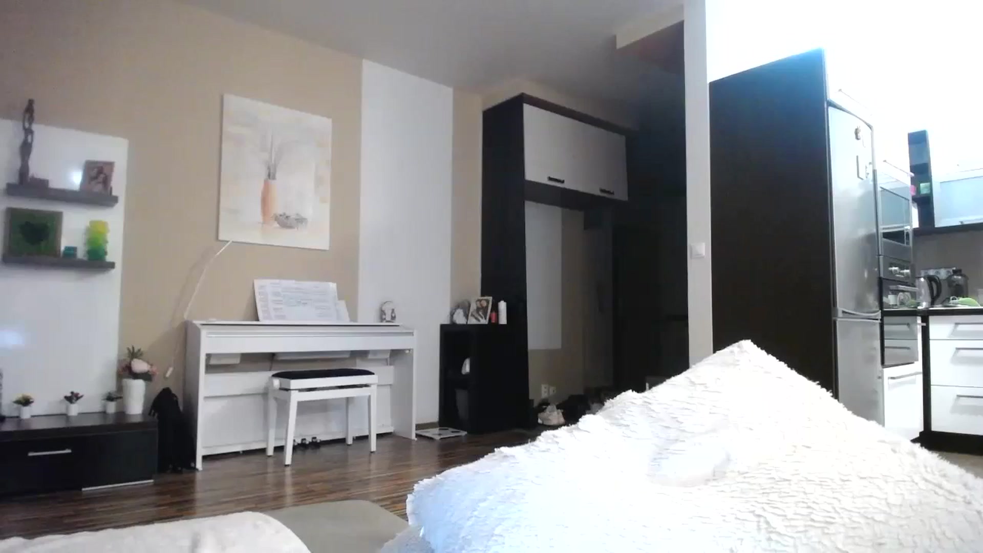 Gallery image thumbnail from Destiny____'s myfreecams stream on, 12/10/2023, 14:43 image 10 of 20