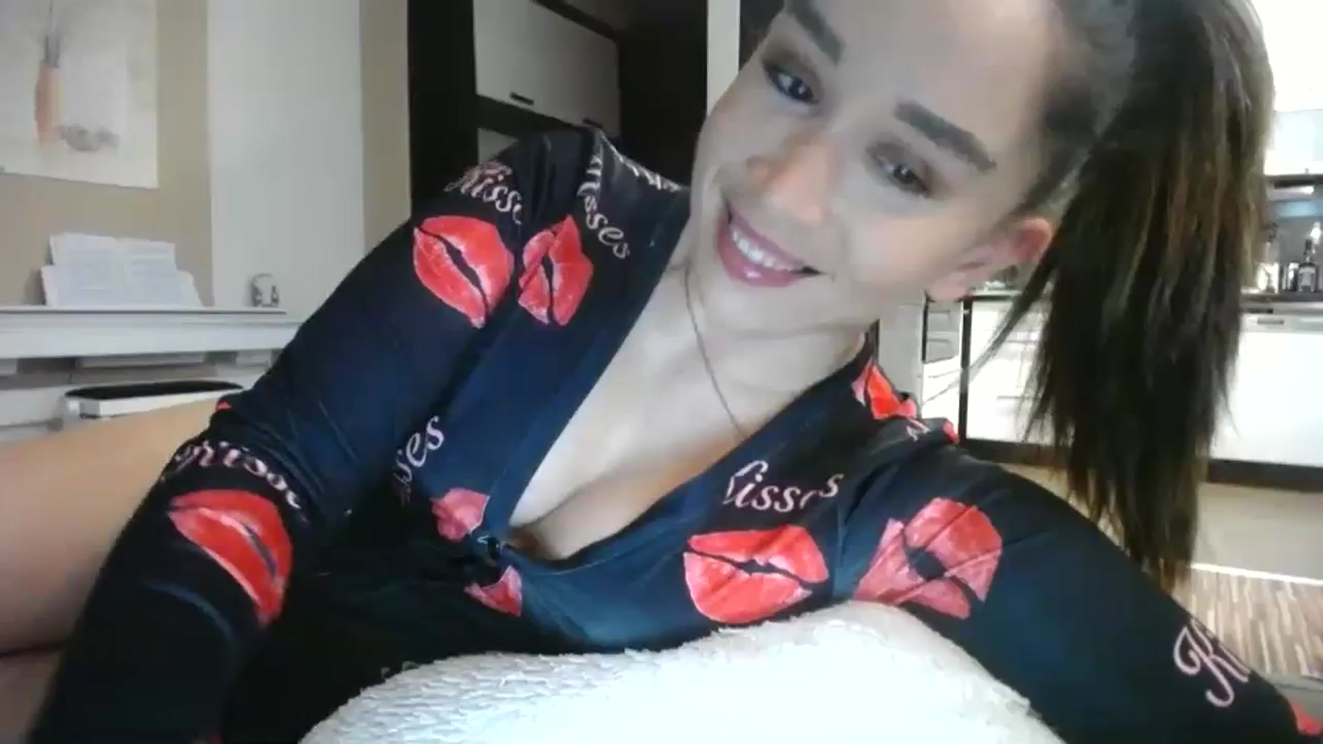 Gallery image thumbnail from Destiny____'s myfreecams stream on, 12/29/2023, 15:29 image 2 of 20