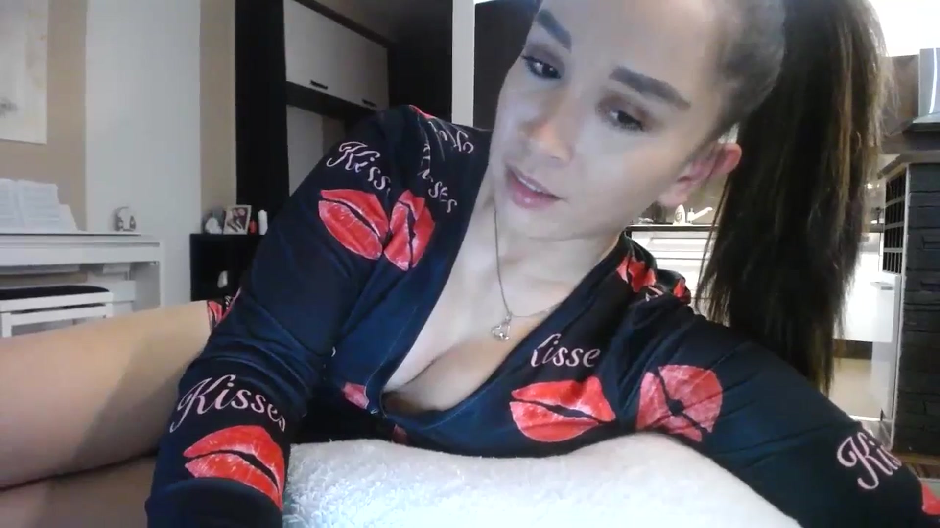 Gallery image thumbnail from Destiny____'s myfreecams stream on, 12/29/2023, 16:08 image 18 of 20
