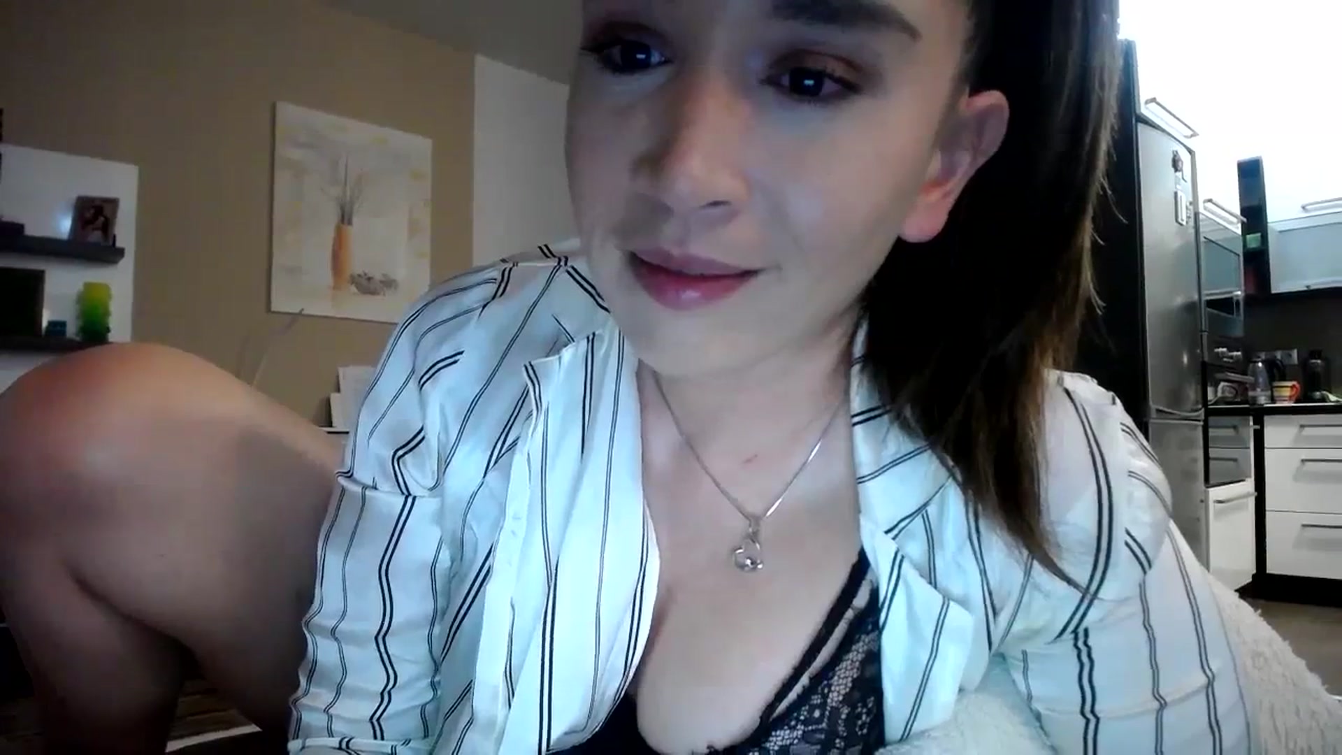 Gallery image thumbnail from Destiny____'s myfreecams stream on, 01/04/2024, 17:19 image 3 of 20