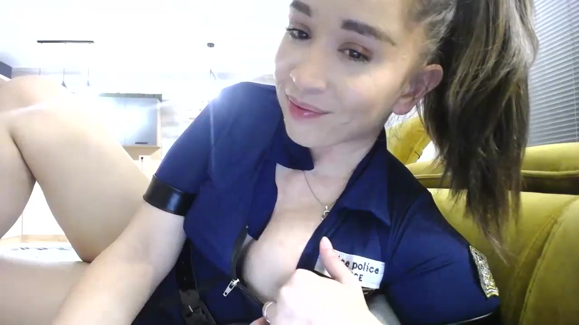 Gallery image thumbnail from Destiny____'s myfreecams stream on, 01/28/2024, 17:50 image 8 of 20
