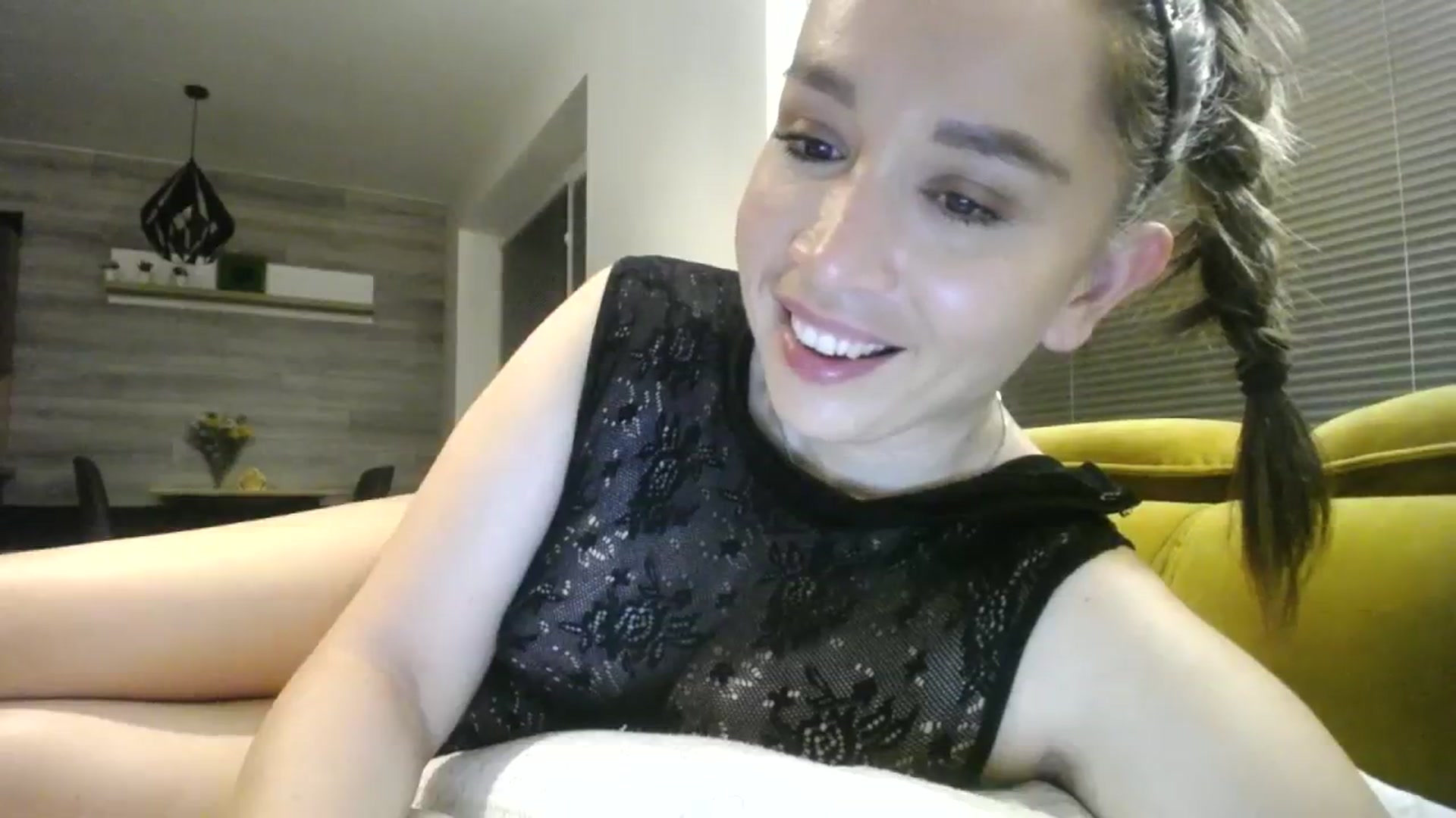 Gallery image thumbnail from Destiny____'s myfreecams stream on, 03/14/2024, 18:47 image 9 of 20