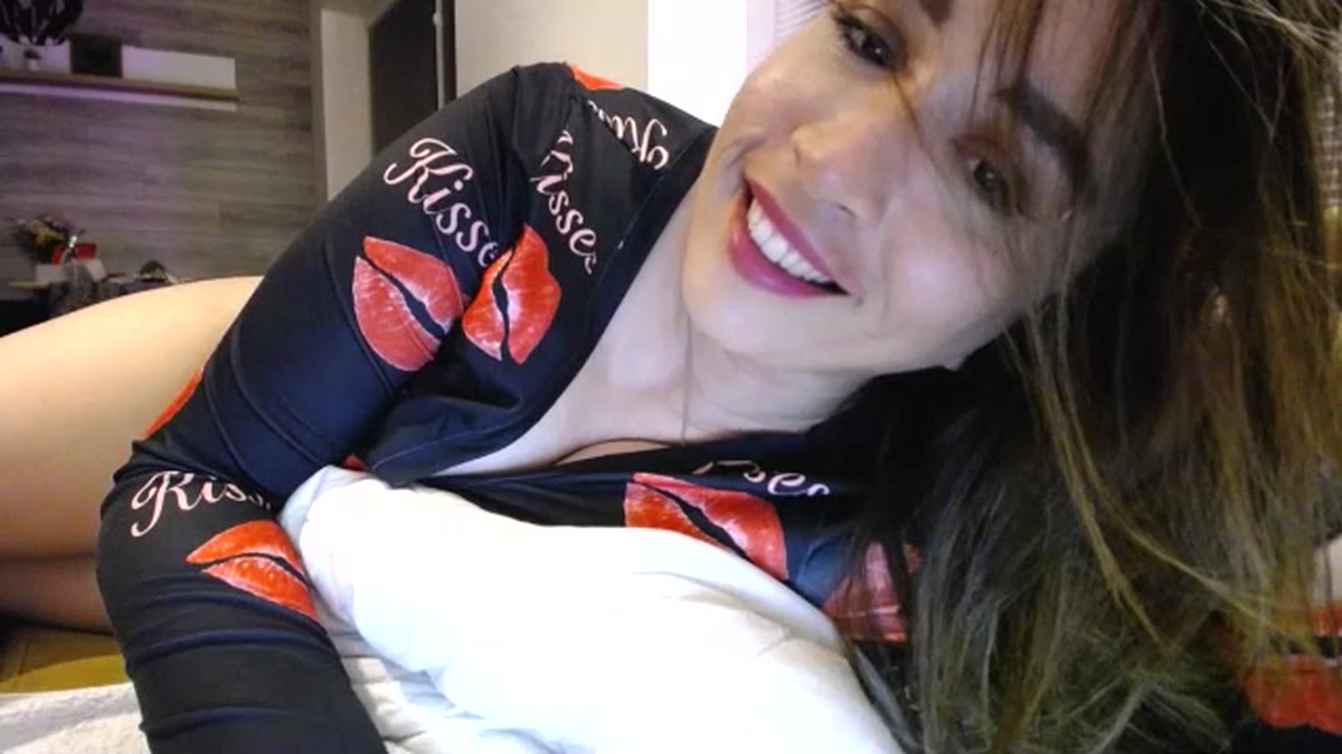 Gallery image thumbnail from Destiny____'s myfreecams stream on, 03/30/2024, 18:41 image 18 of 20