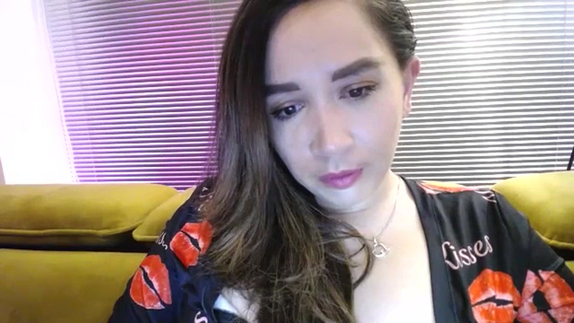 Gallery image thumbnail from Destiny____'s myfreecams stream on, 03/30/2024, 19:23 image 18 of 20