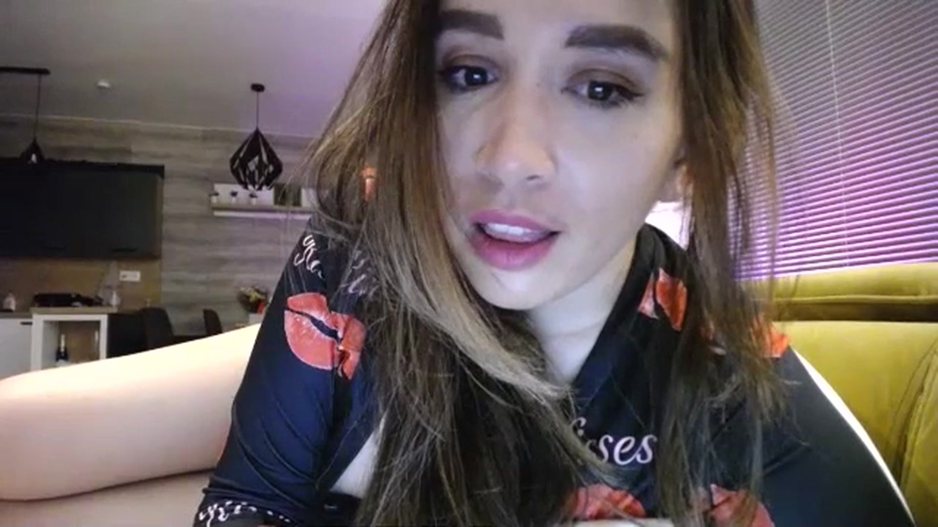 Gallery image thumbnail from Destiny____'s myfreecams stream on, 03/30/2024, 19:23 image 14 of 20