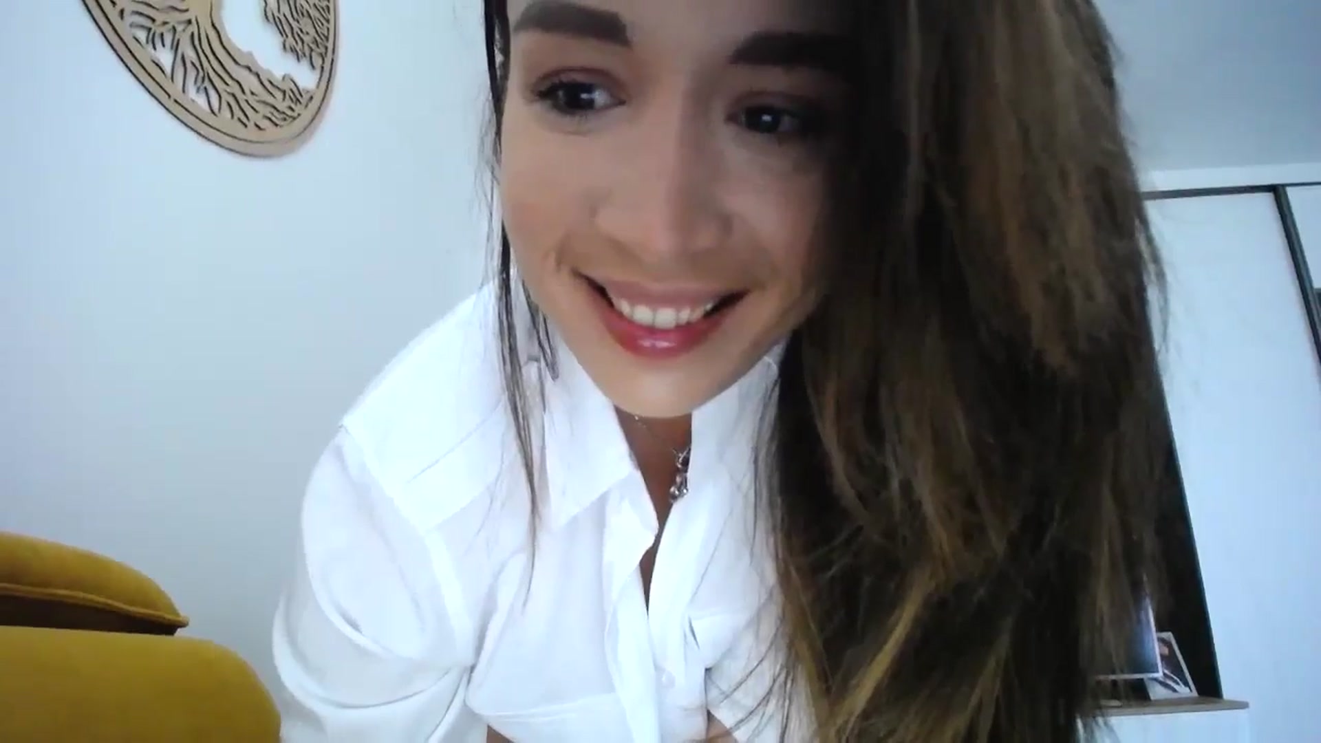 Gallery image thumbnail from Destiny____'s myfreecams stream on, 05/19/2024, 13:22 image 12 of 20