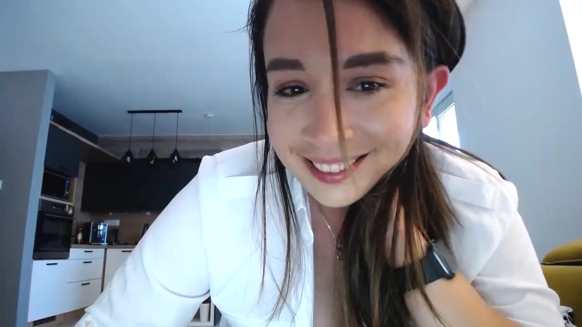 Gallery image thumbnail from Destiny____'s myfreecams stream on, 05/19/2024, 16:20 image 15 of 20