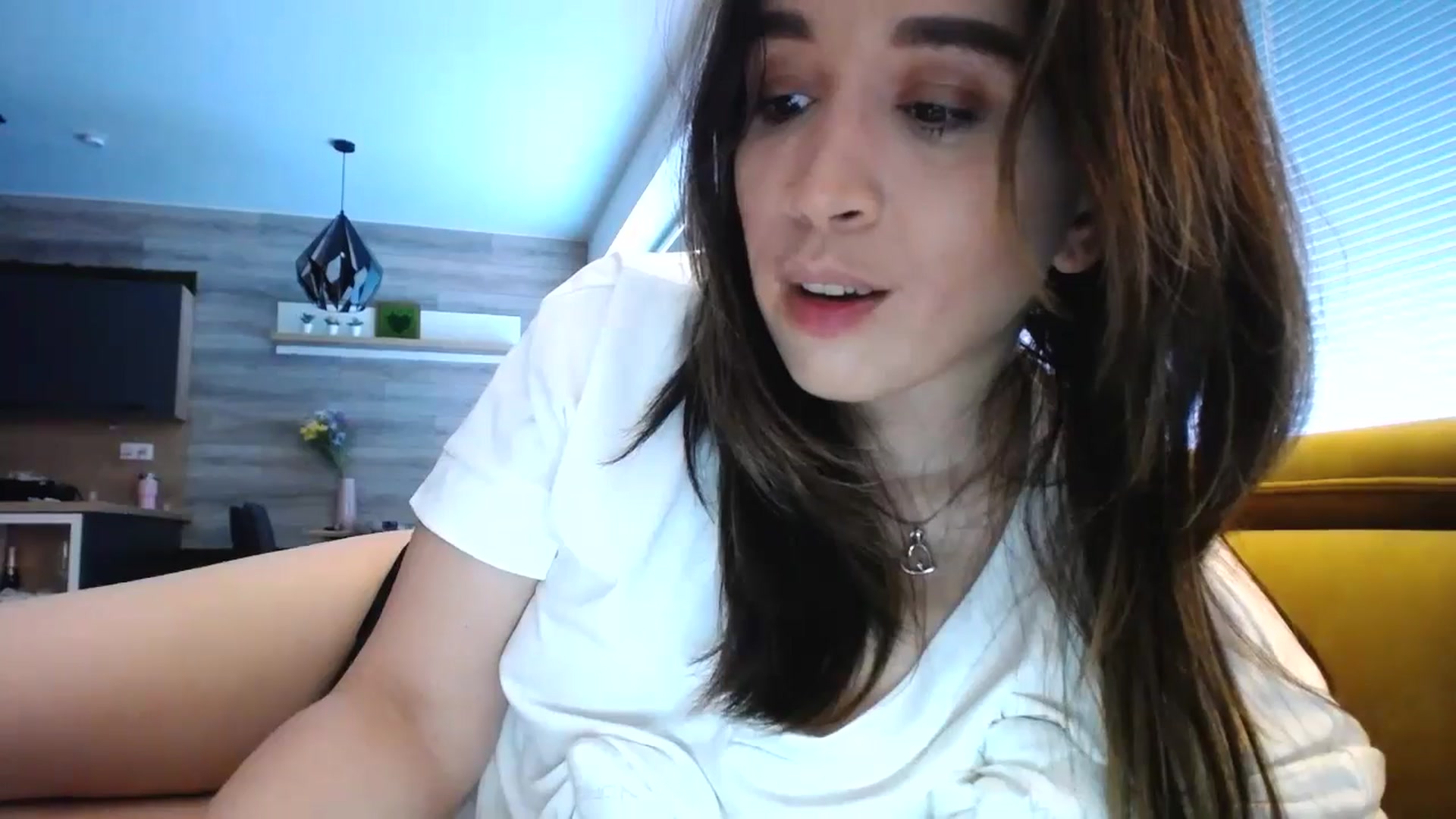 Gallery image thumbnail from Destiny____'s myfreecams stream on, 05/22/2024, 17:36 image 10 of 20