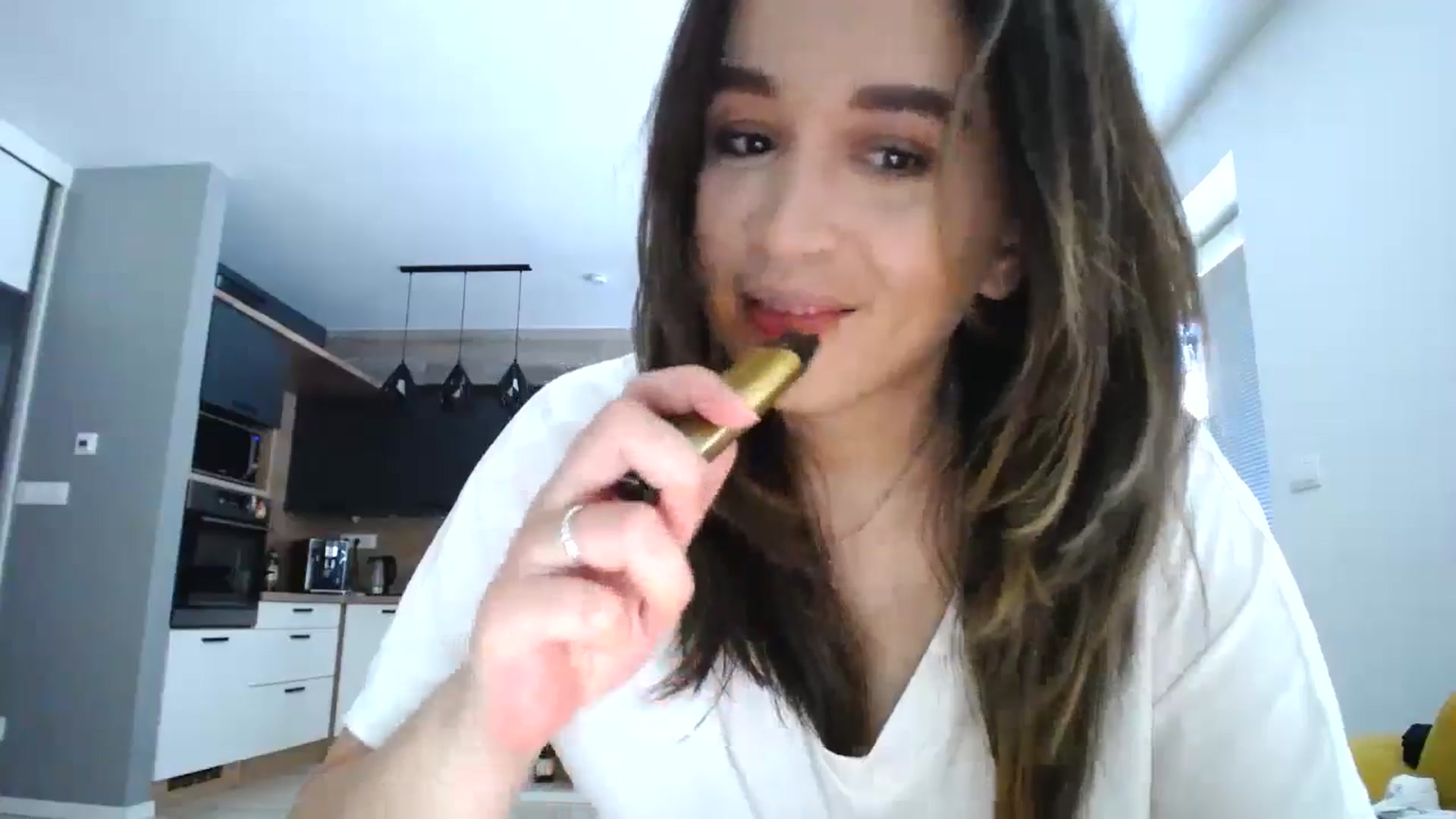 Gallery image thumbnail from Destiny____'s myfreecams stream on, 05/22/2024, 17:36 image 4 of 20