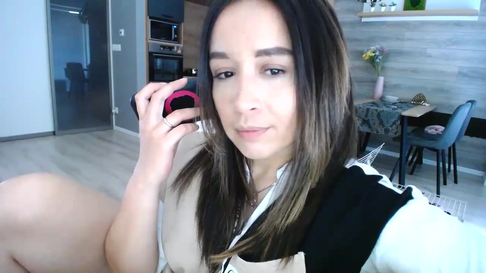 Gallery image thumbnail from Destiny____'s myfreecams stream on, 05/23/2024, 16:59 image 9 of 20