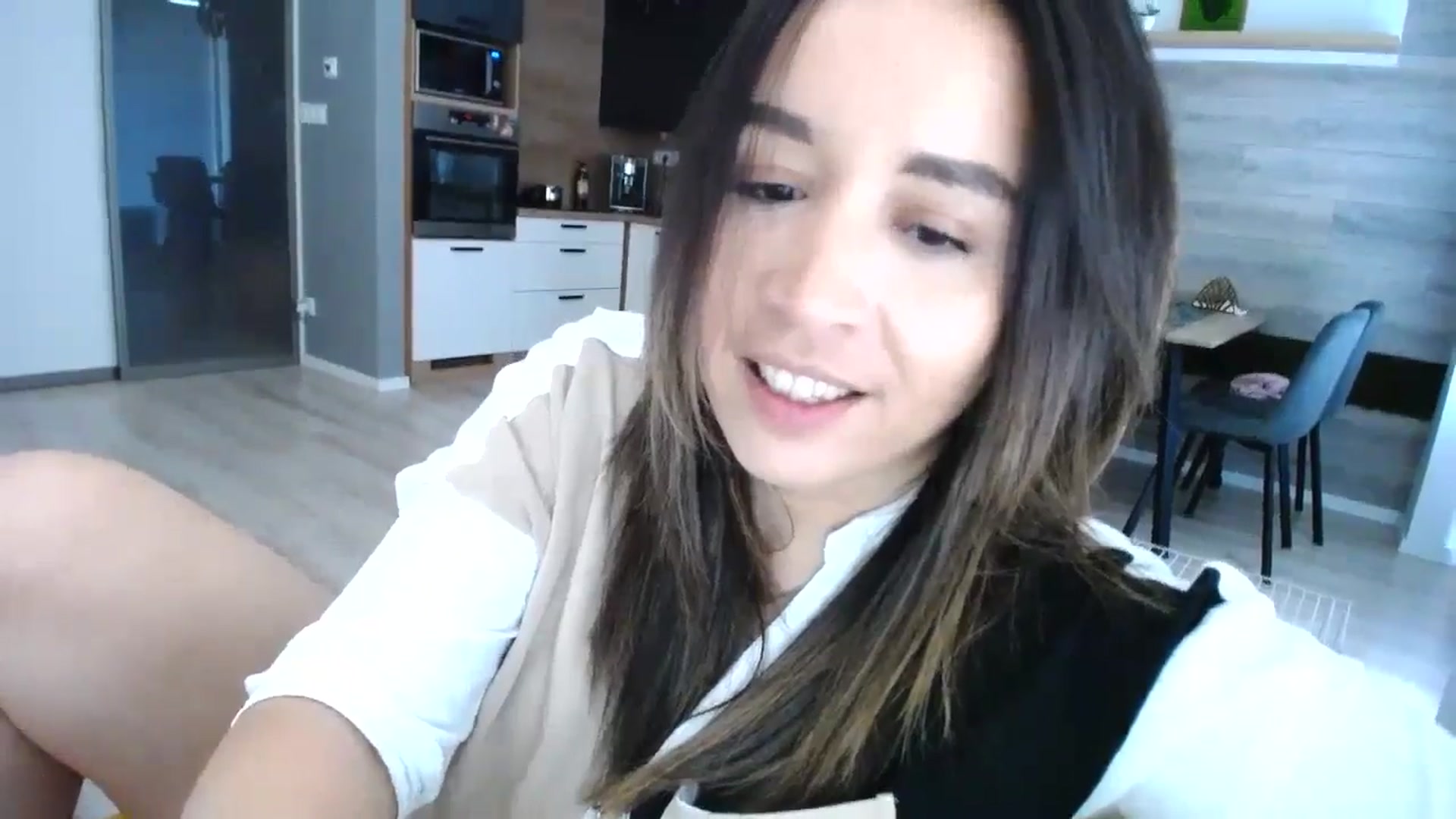 Gallery image thumbnail from Destiny____'s myfreecams stream on, 05/23/2024, 16:59 image 11 of 20