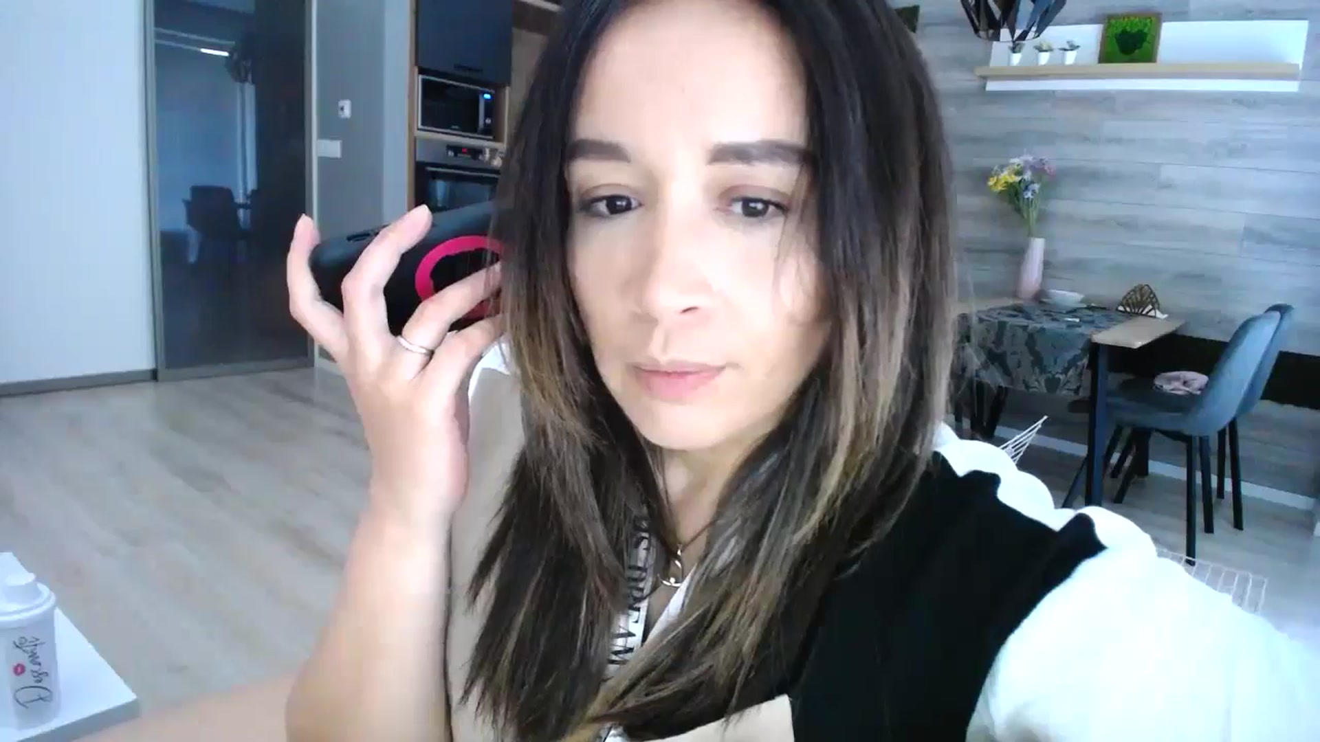 Gallery image thumbnail from Destiny____'s myfreecams stream on, 05/23/2024, 16:59 image 3 of 20