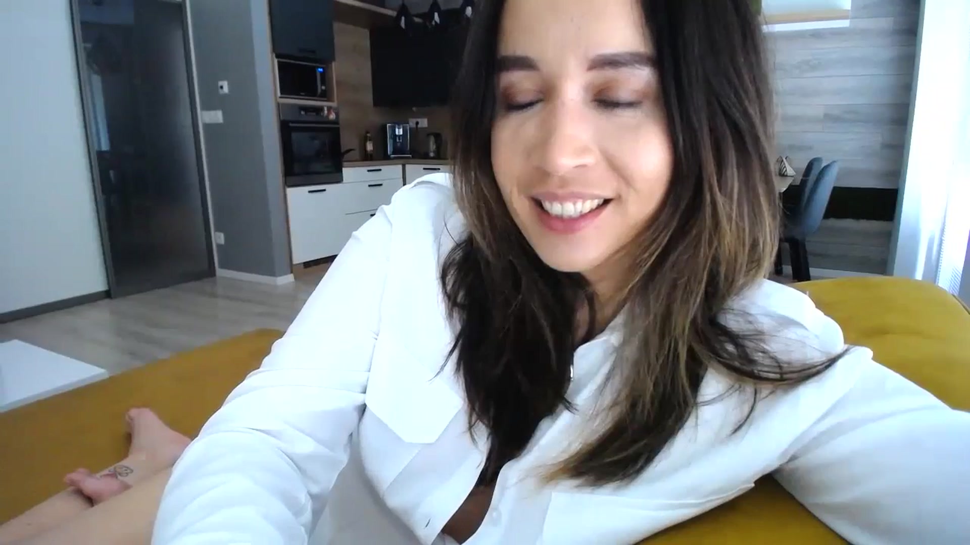 Gallery image thumbnail from Destiny____'s myfreecams stream on, 05/26/2024, 15:08 image 7 of 20