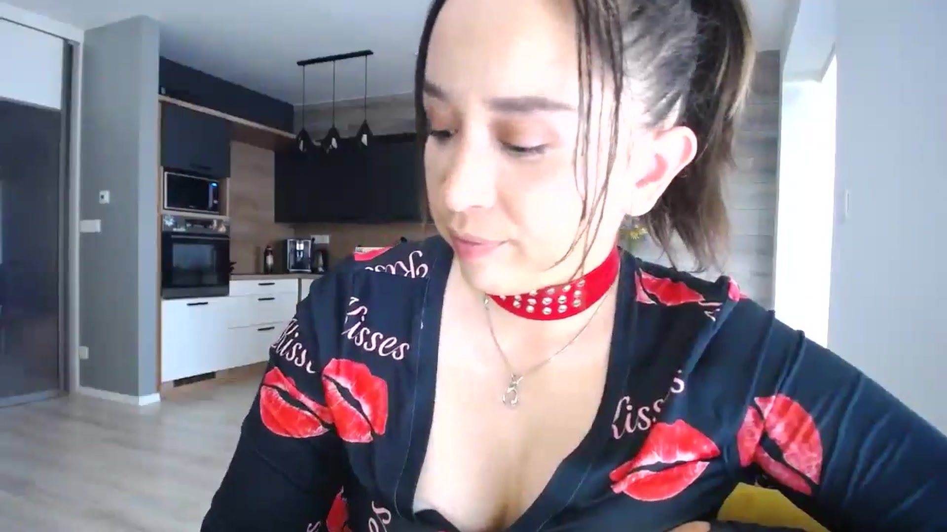 Gallery image thumbnail from Destiny____'s myfreecams stream on, 07/08/2024, 15:38 image 9 of 20