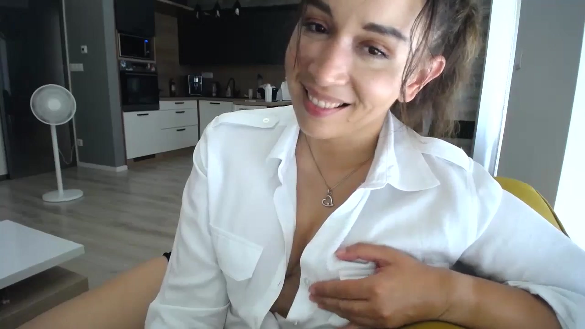 Gallery image thumbnail from Destiny____'s myfreecams stream on, 07/13/2024, 15:48 image 4 of 20