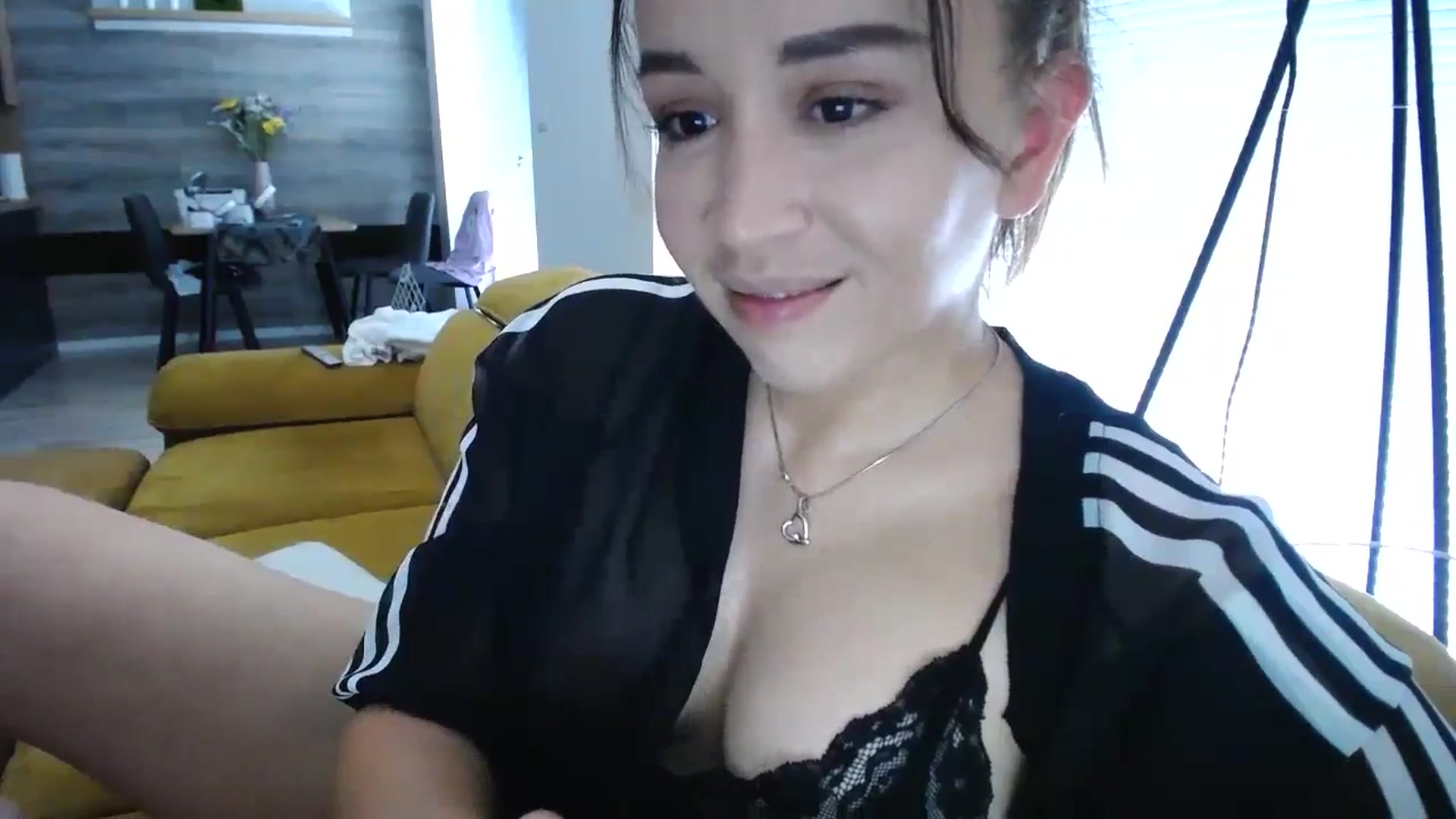 Gallery image thumbnail from Destiny____'s myfreecams stream on, 07/20/2024, 14:51 image 8 of 20