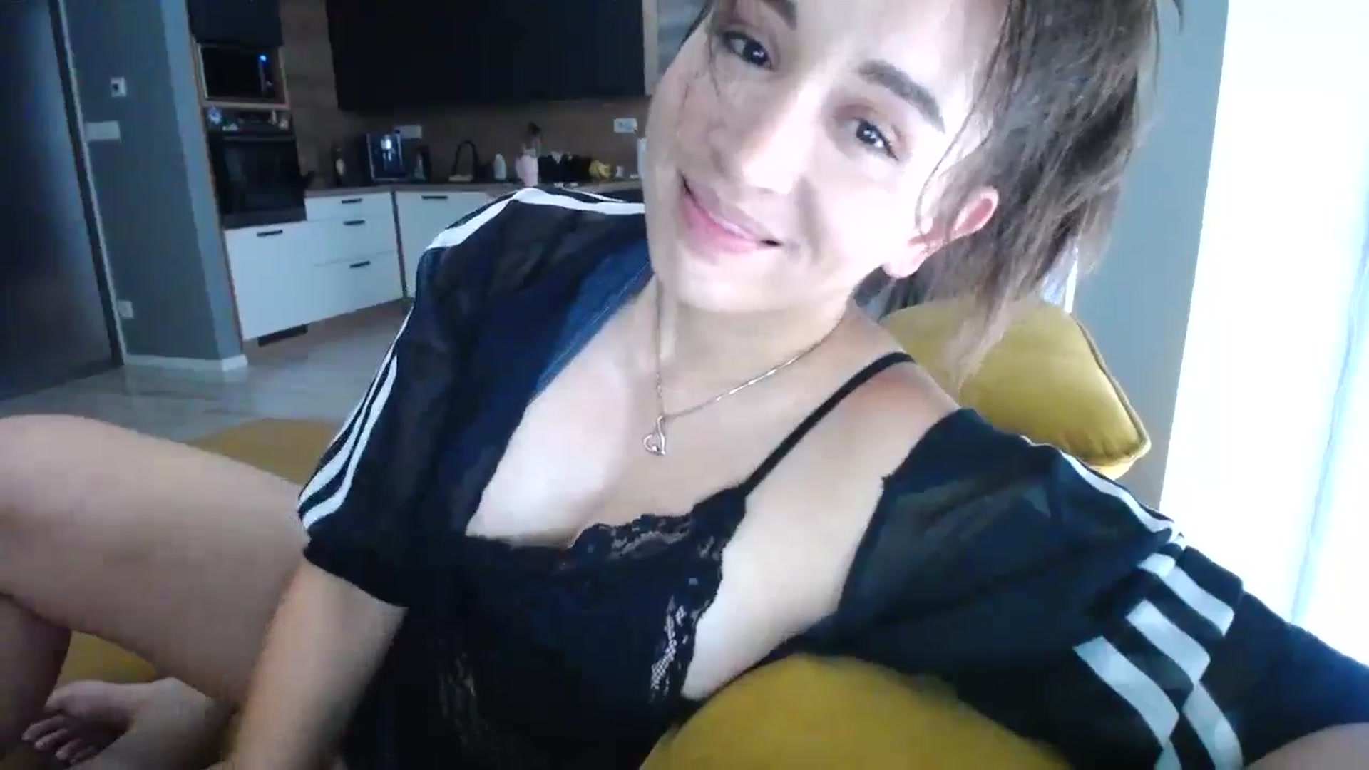Gallery image thumbnail from Destiny____'s myfreecams stream on, 07/20/2024, 17:56 image 5 of 20