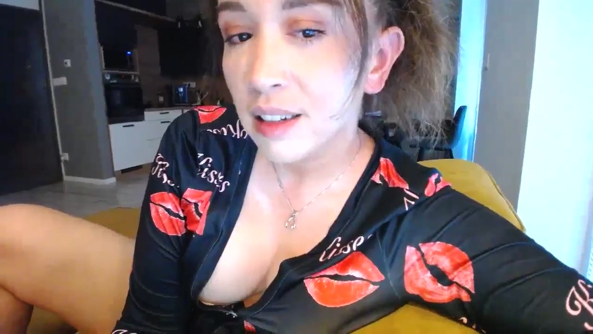 Gallery image thumbnail from Destiny____'s myfreecams stream on, 07/27/2024, 18:27 image 15 of 20
