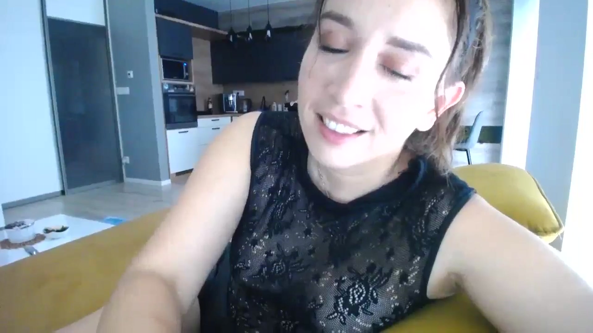 Gallery image thumbnail from Destiny____'s myfreecams stream on, 08/04/2024, 14:41 image 4 of 20