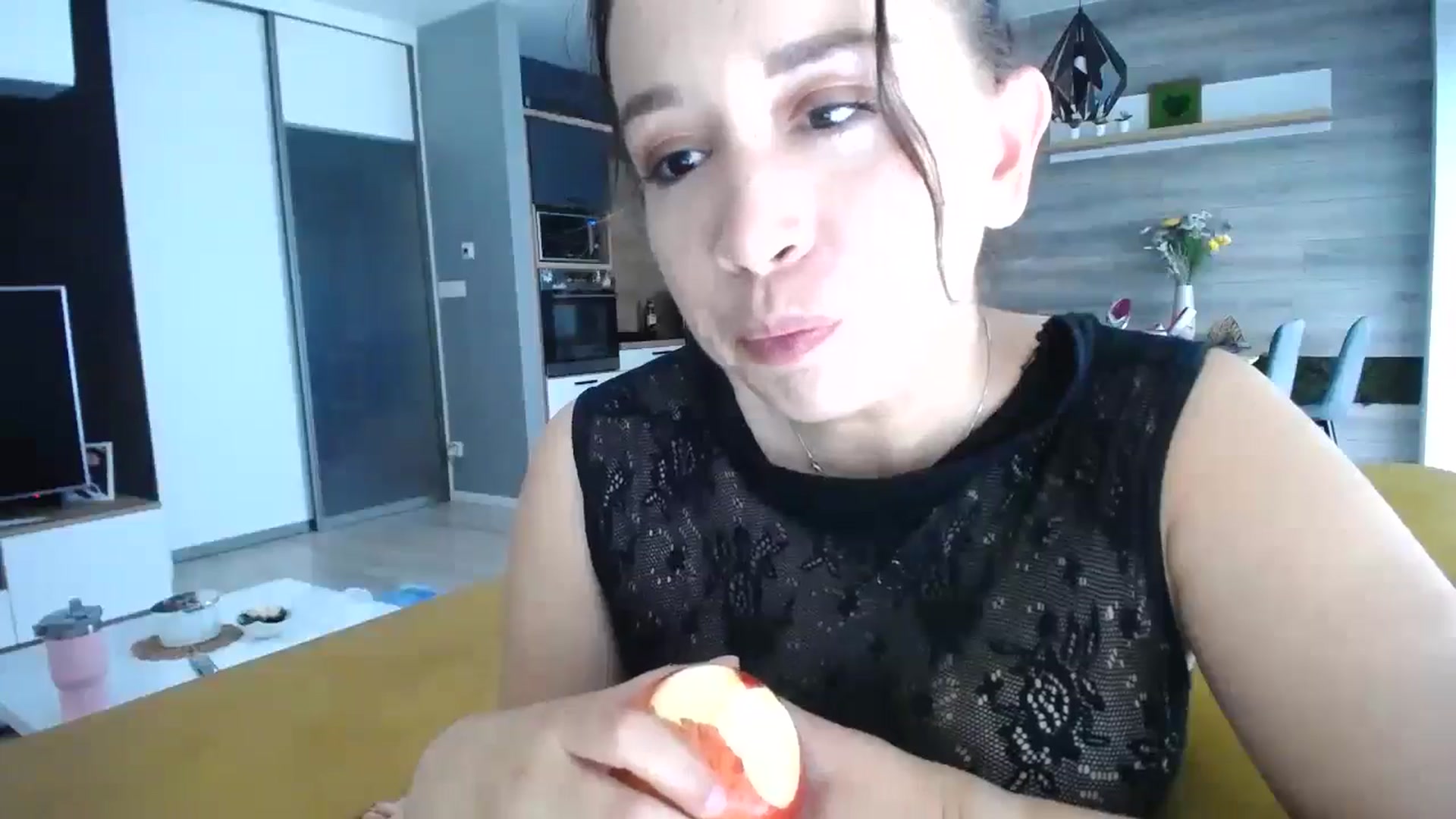 Gallery image thumbnail from Destiny____'s myfreecams stream on, 08/04/2024, 14:41 image 18 of 20