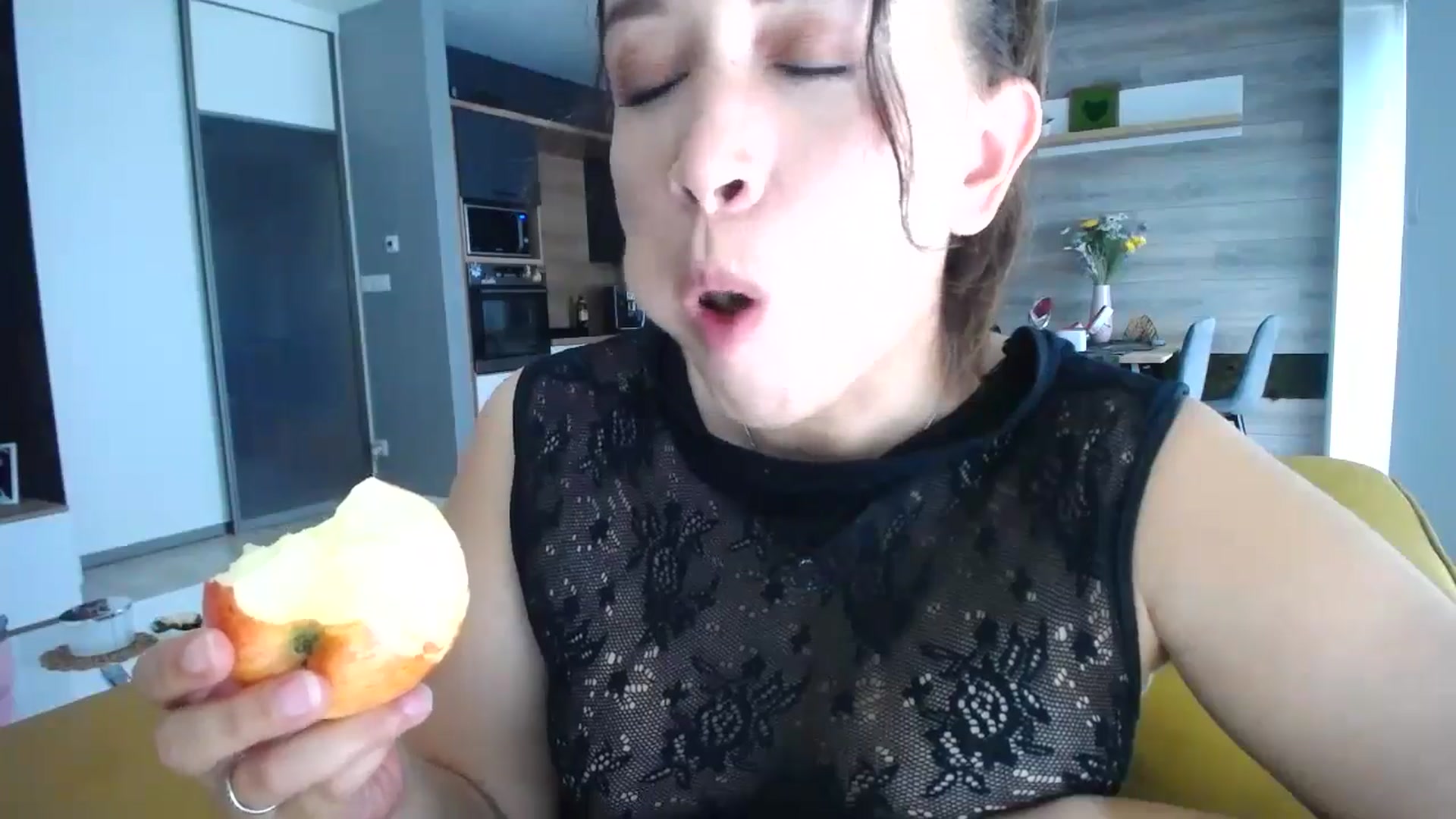 Gallery image thumbnail from Destiny____'s myfreecams stream on, 08/04/2024, 14:41 image 20 of 20
