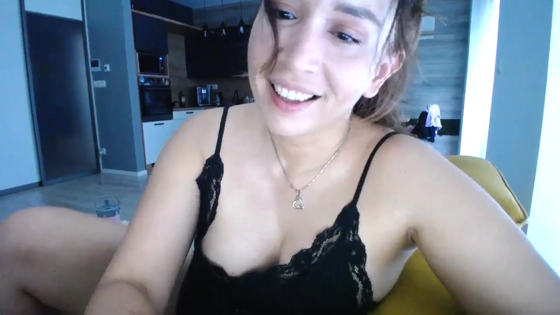 Gallery image thumbnail from Destiny____'s myfreecams stream on, 08/13/2024, 16:34 image 12 of 20